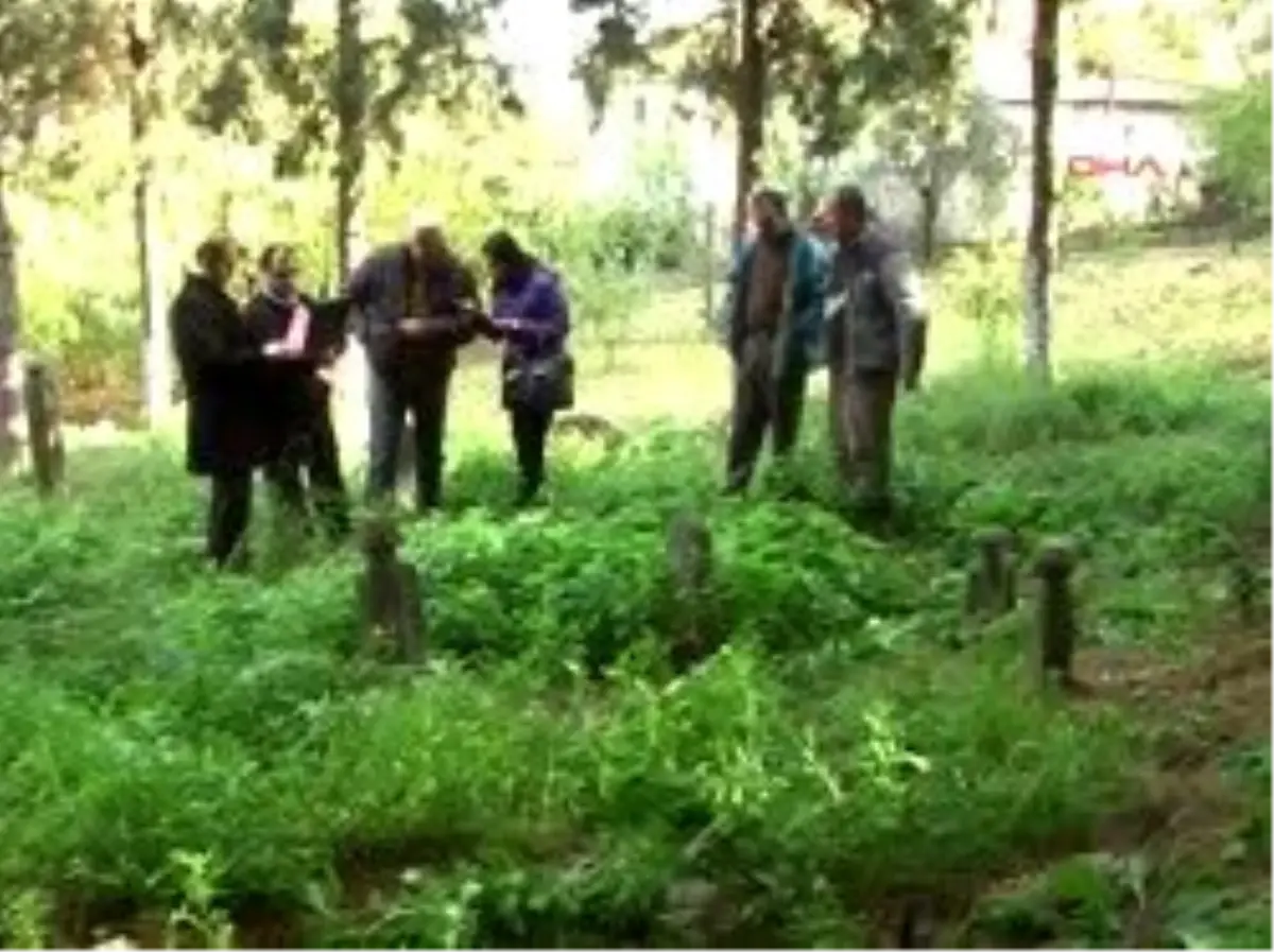 Batan Üsküdar Vapuru\'nun Kaptanının Mezarı Yeniden Açıldı