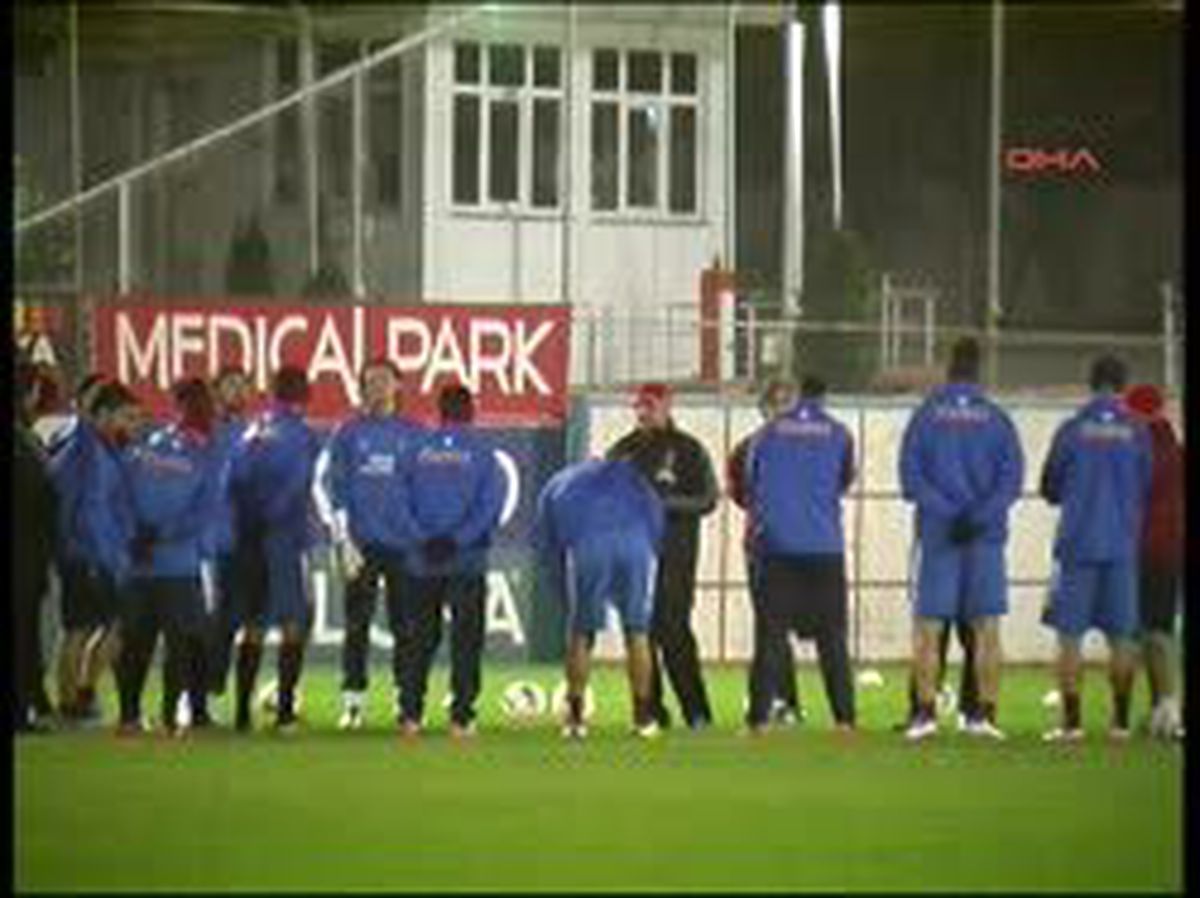 Trabzonspor 11 Eksikle Çalıştı