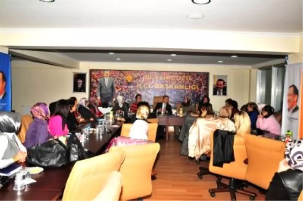 Başkan Uzun: Kadınlar Siyasette Daha Aktif Olmalı