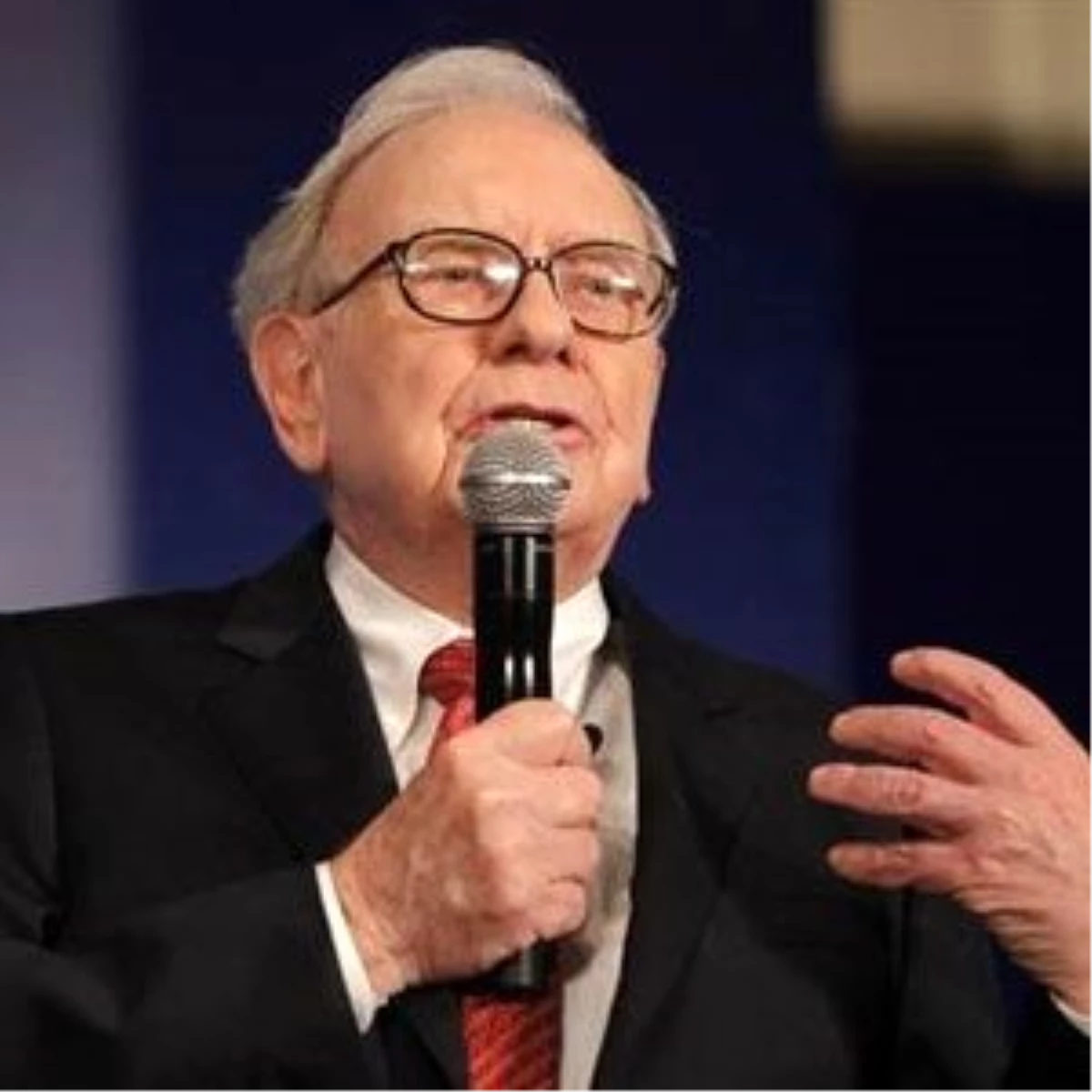 Buffett, Ibm Hissesi Satın Aldı