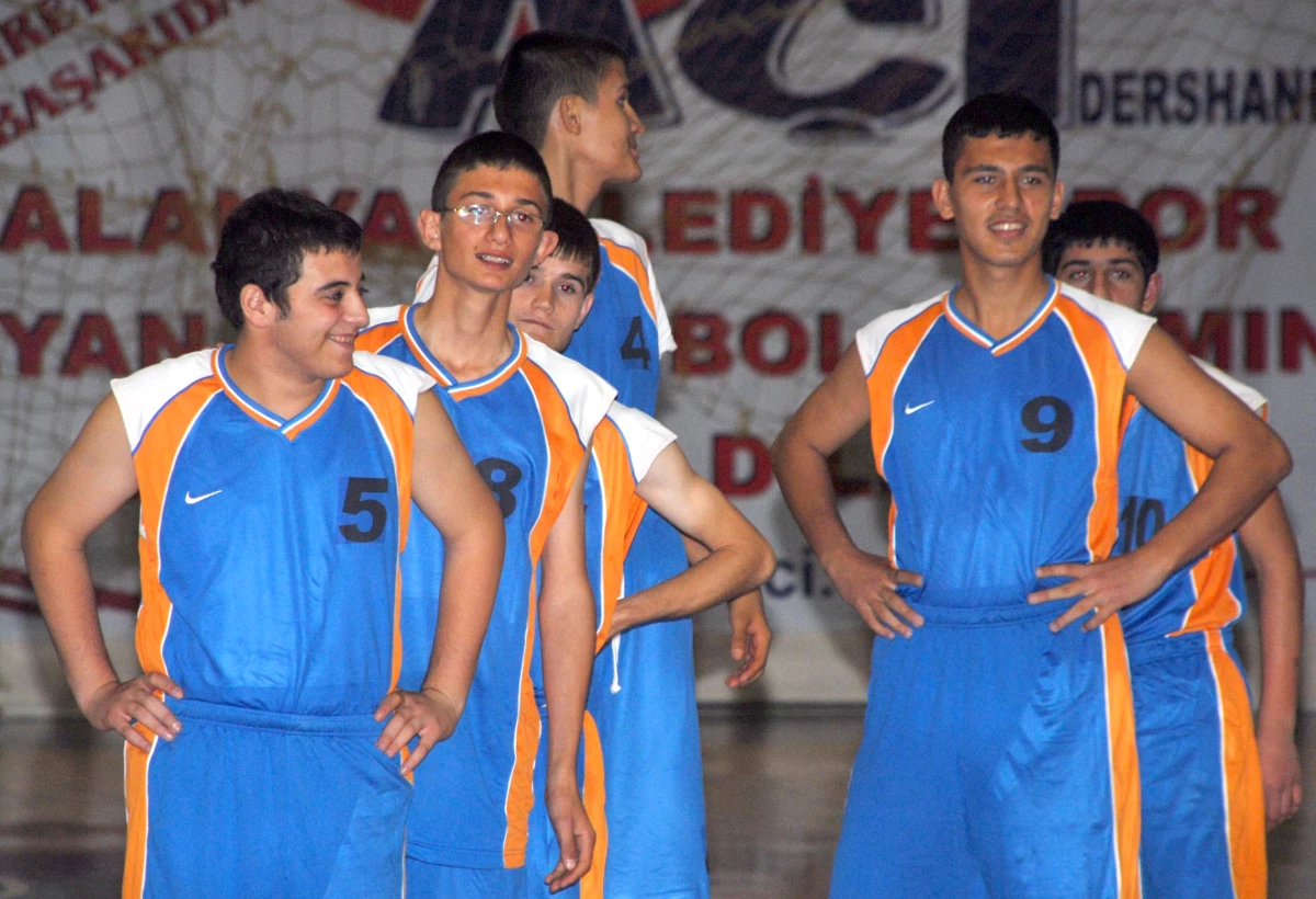 Türkiye Özel Sporcular Basketbol Şampiyonası Başladı