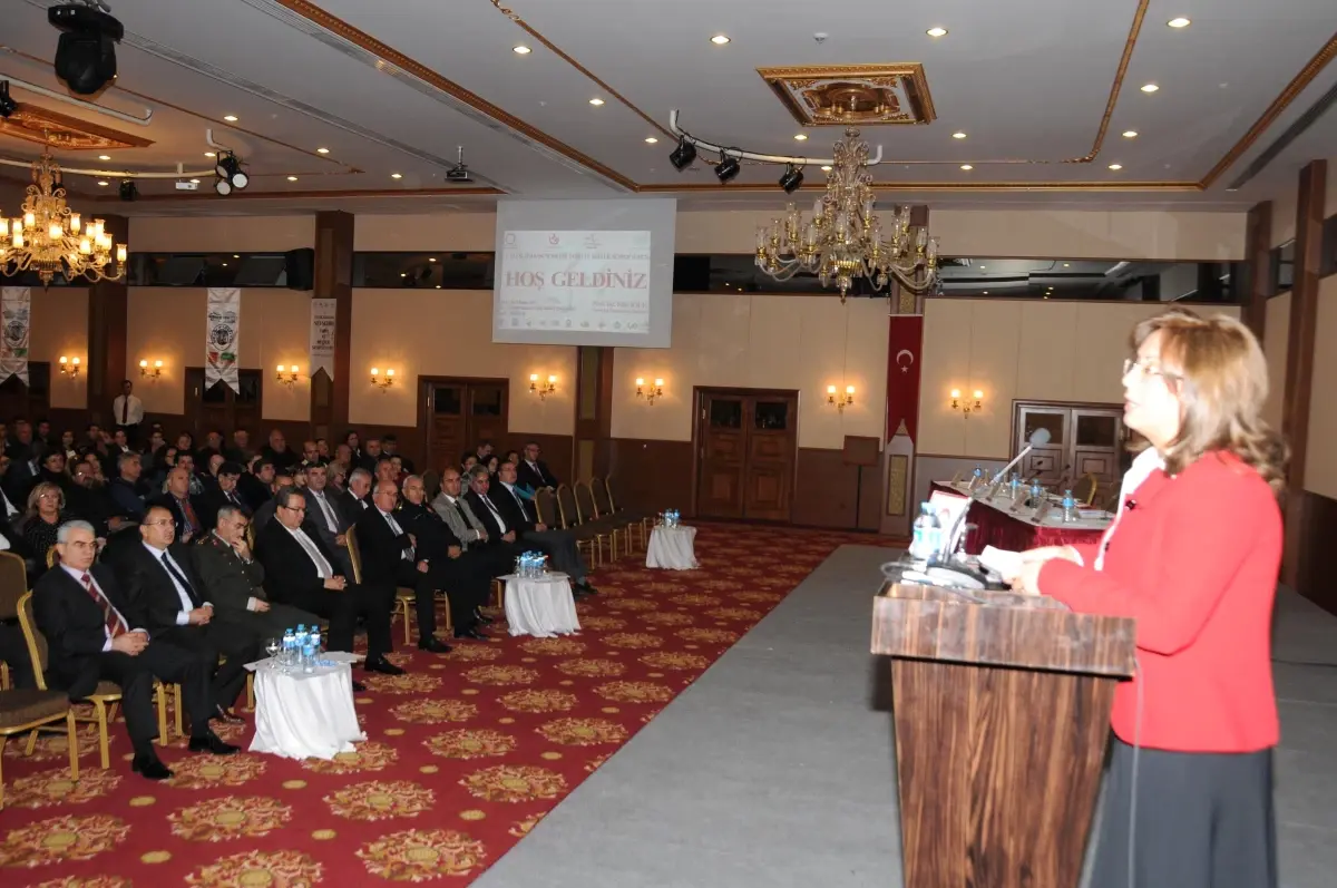 Uluslar Arası Nevşehir Tarih ve Kültür Sempozyumu Başladı