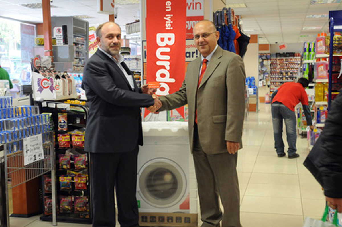 'BurdaCard'la Alışveriş Yaptılar, Kazandılar'