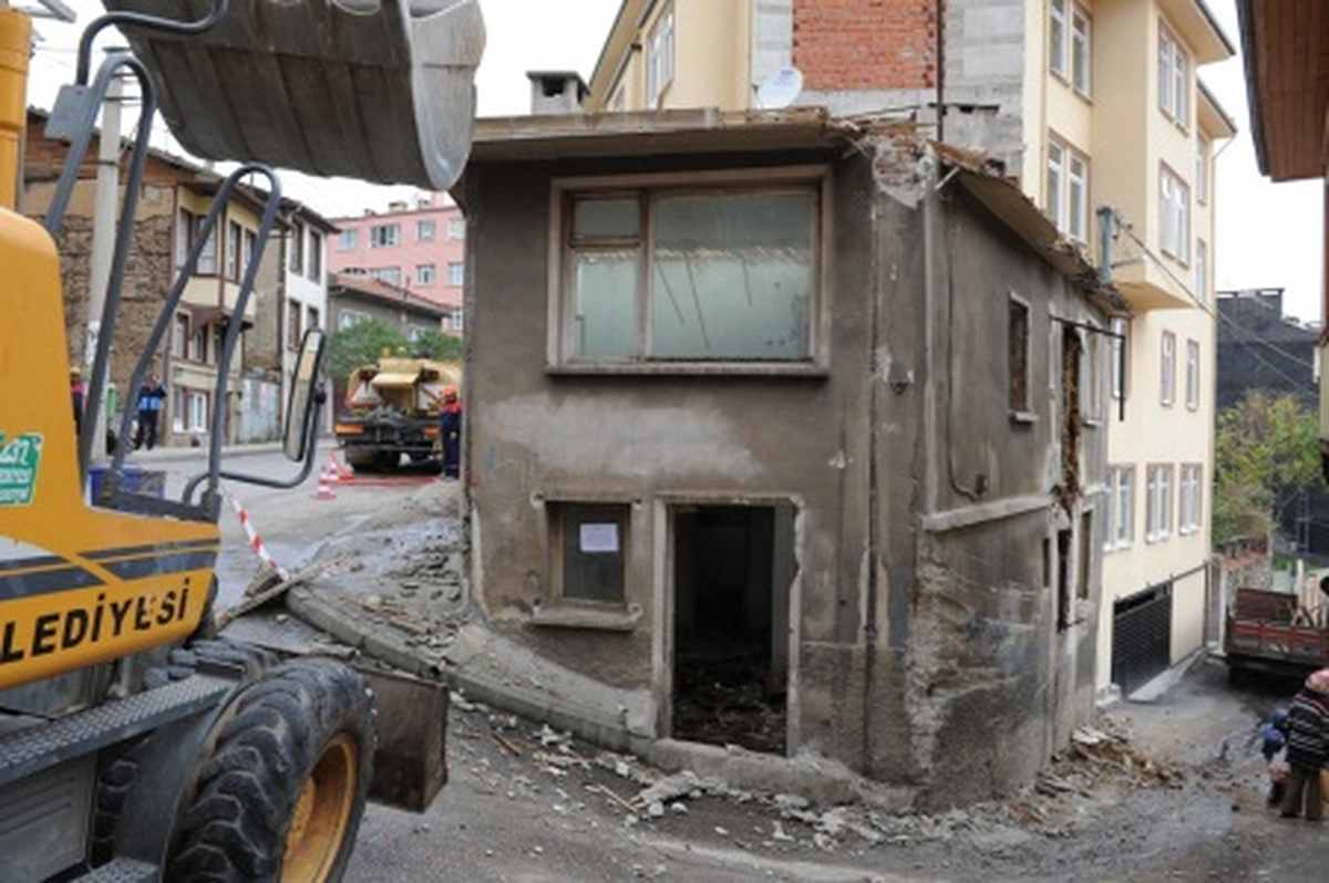 'Bursa'yı Yıkarak Güzelleştiriyoruz'