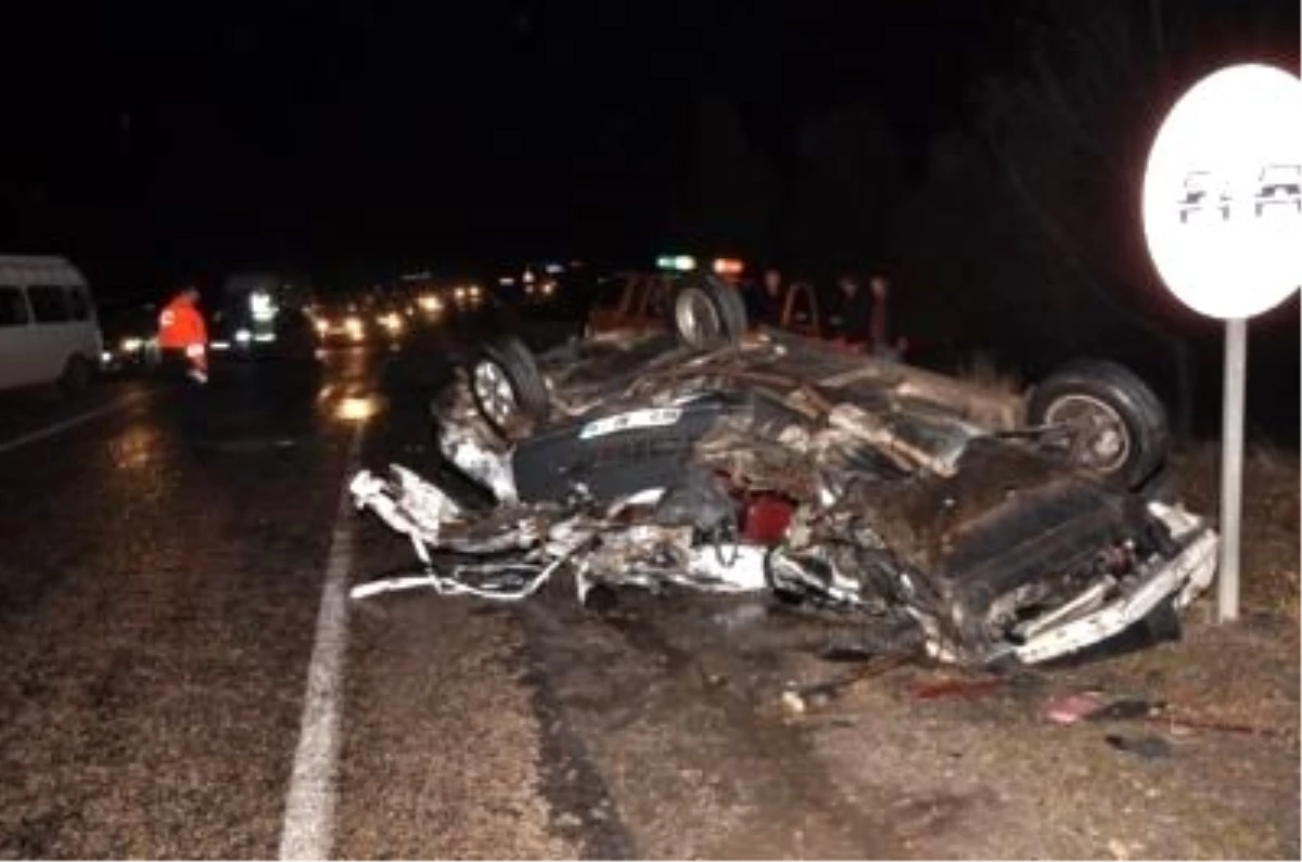 Gümüşhane\'de Trafik Kazası: 1 Ölü, 1 Yaralı