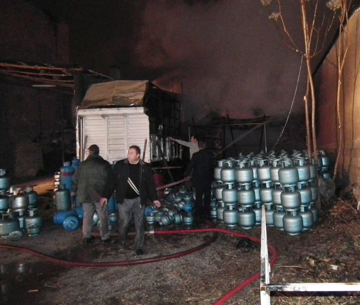 Tüp Deposunda Patlama: 2 Yaralı