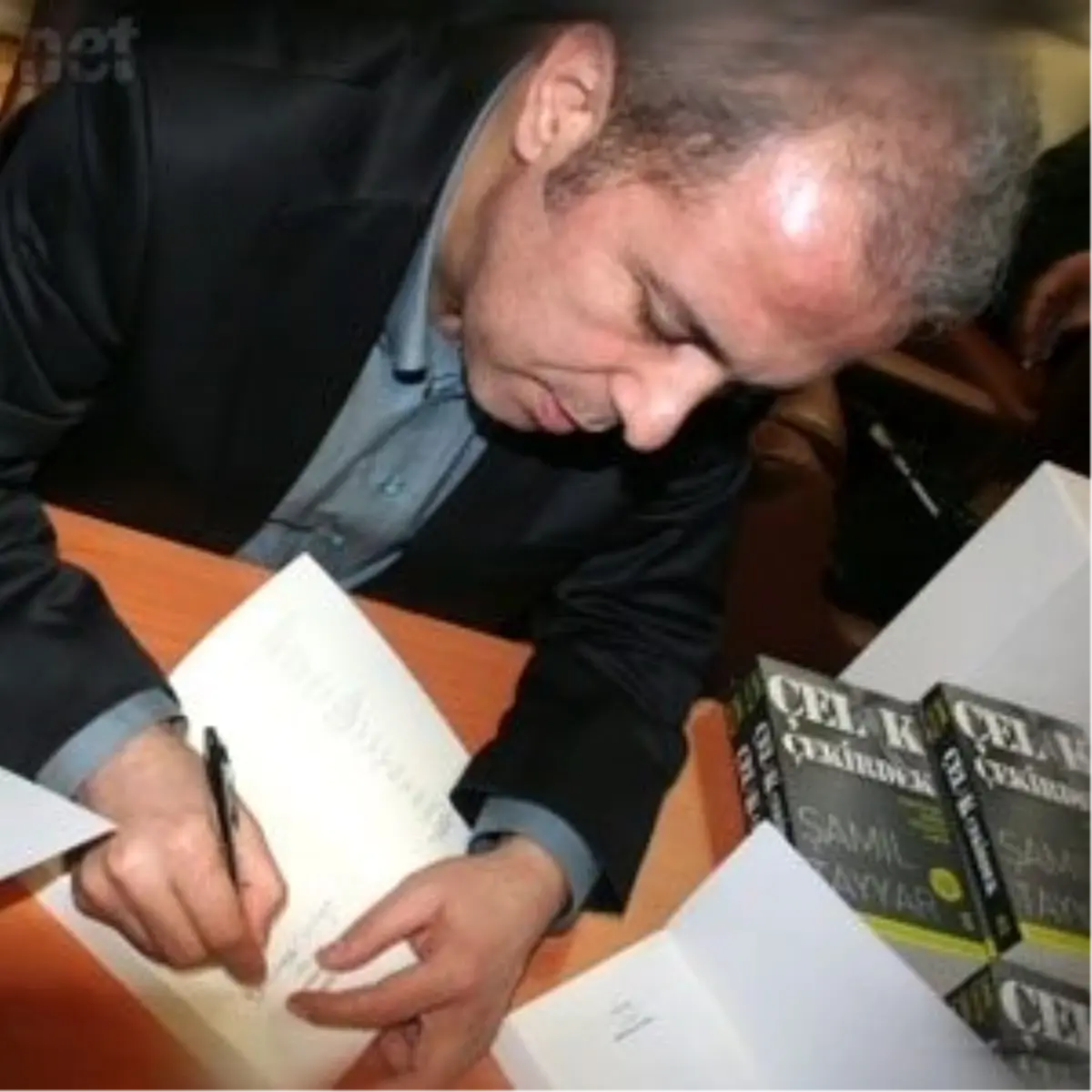 Akp Milletvekili Tayyar, Öcalan\'ı Serbest Bıraktıran İsmi Açıkladı