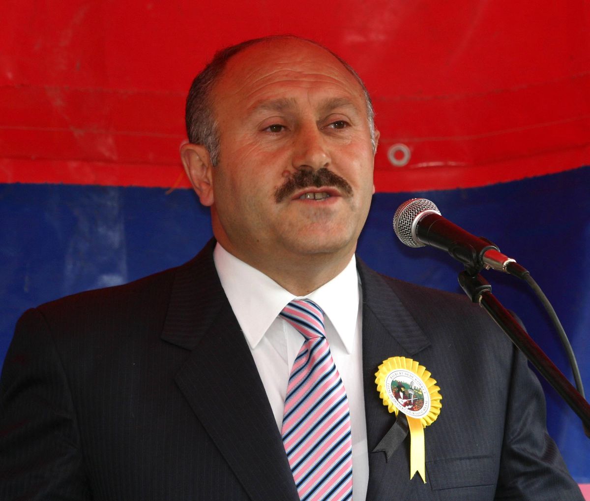 İş Var İşsizlik Var Ama Çalışan Yok