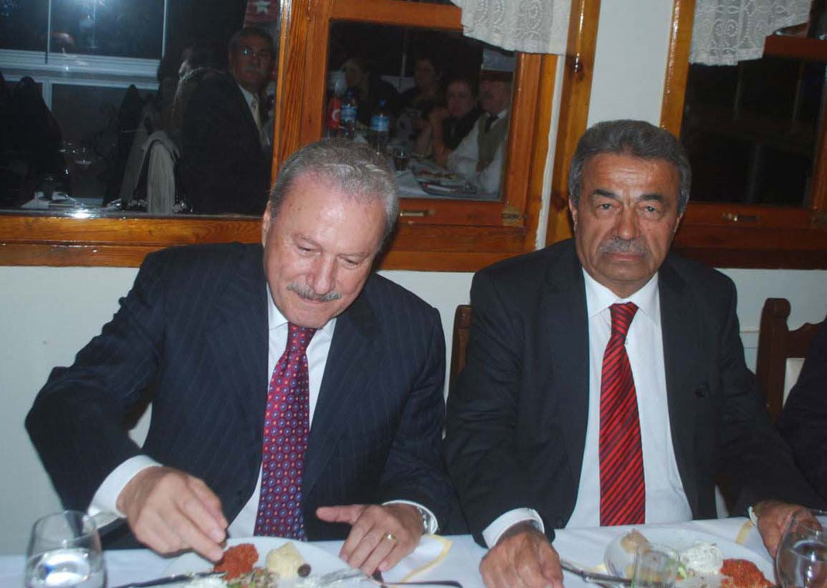 CHP'li Kamer Genç'ten Başbakana Suriye Eleştirisi