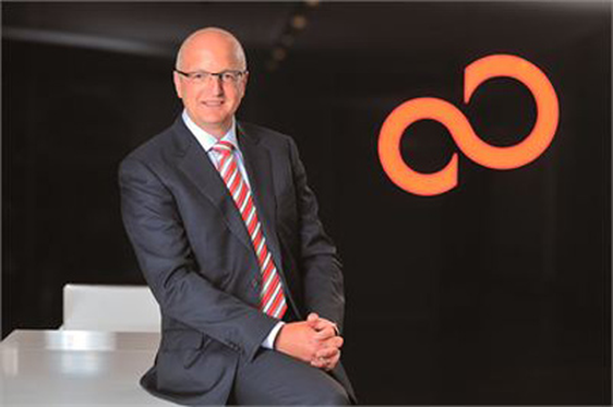 Fujitsu Technology Solutions CEO\'su Rolf Schwirz