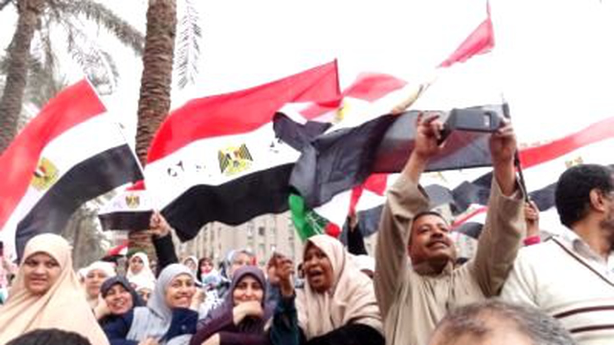 Tahrir Meydanındaki Göstericilere Polis Müdahale Edecek
