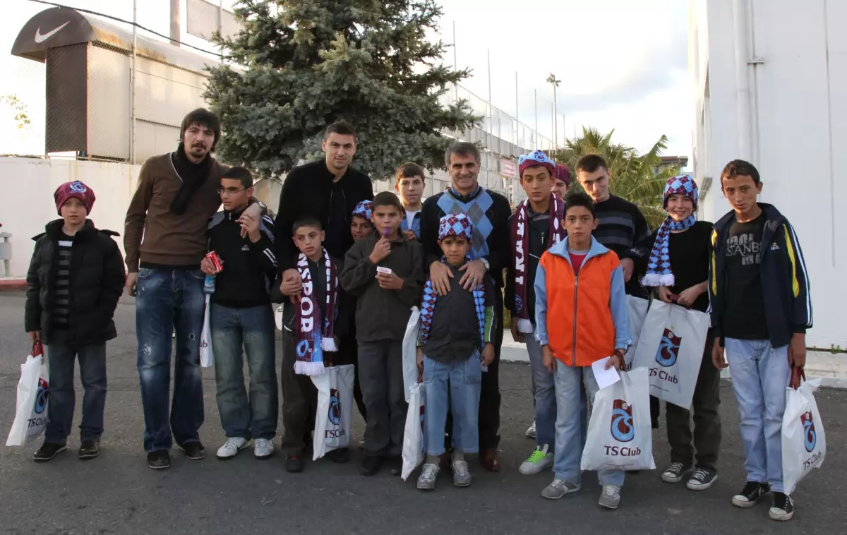 Trabzonspor\'dan Kimsesiz Çocuklar İçin Anlamlı Proje