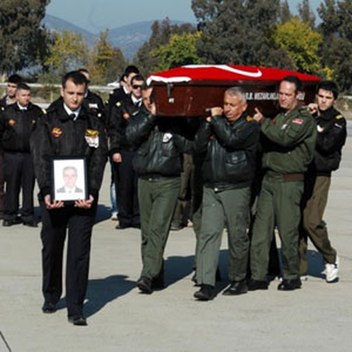 2 Pilot İçin Tören Düzenlendi