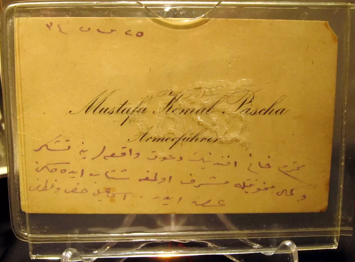 Başkentteki Müzayedede \'ata\'ya Saygı\' Tablosu Sahibini Bulacak