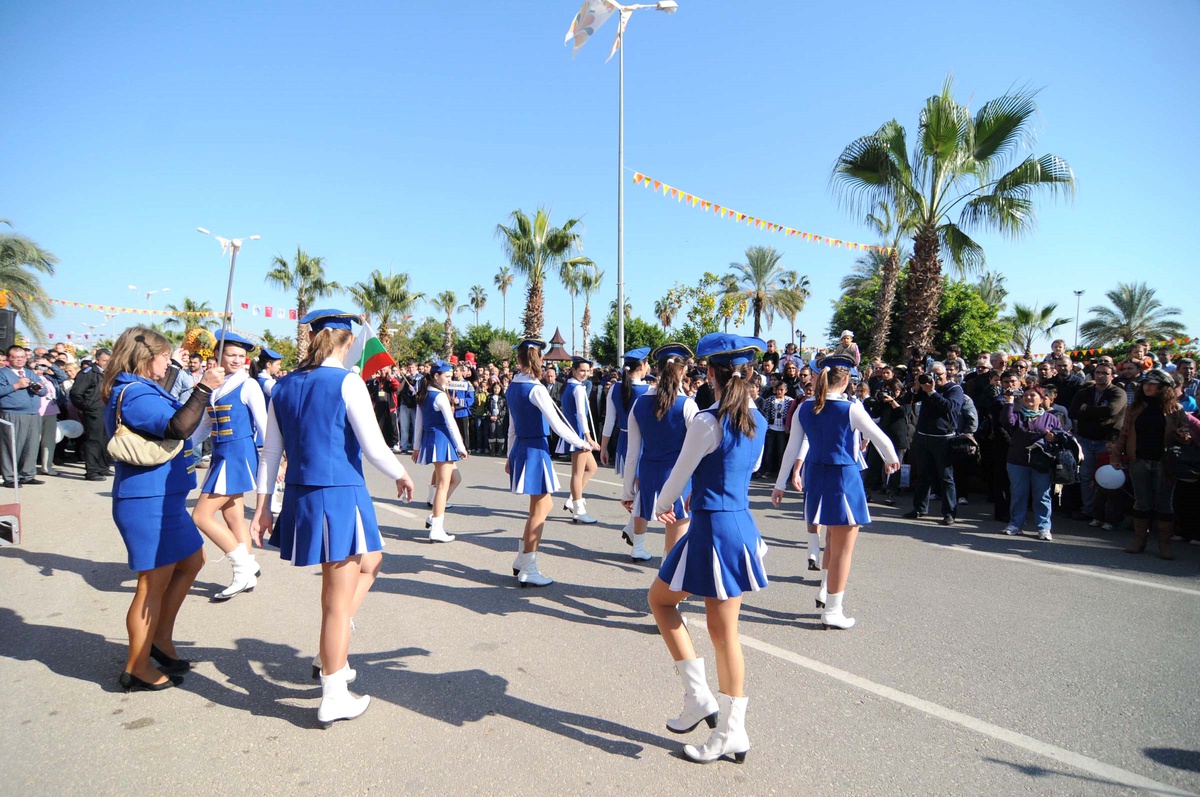 Mersin'de Karnaval Coşkusu
