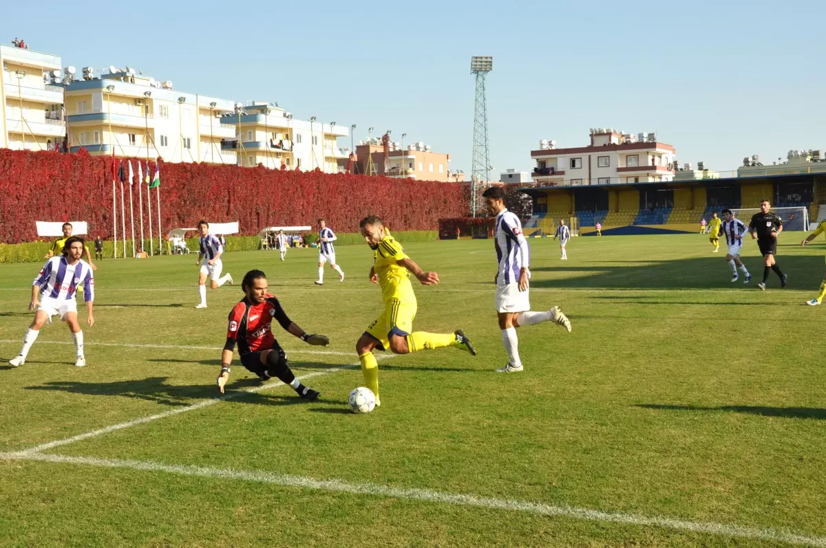 Tarsus İdmanyurdu - Afyonkarahisarspor: 0-0