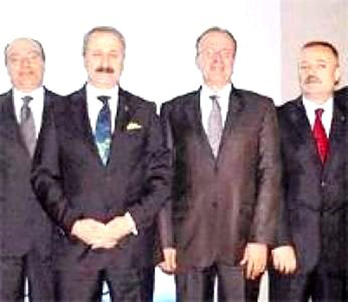 Bayraktar Grubu Hangi Büyük Otomotiv Şirketini Satın Alıyor!