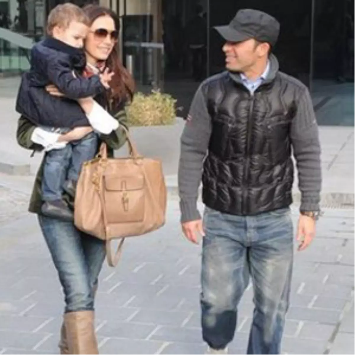 "O Taraklarda Bezim Yok"