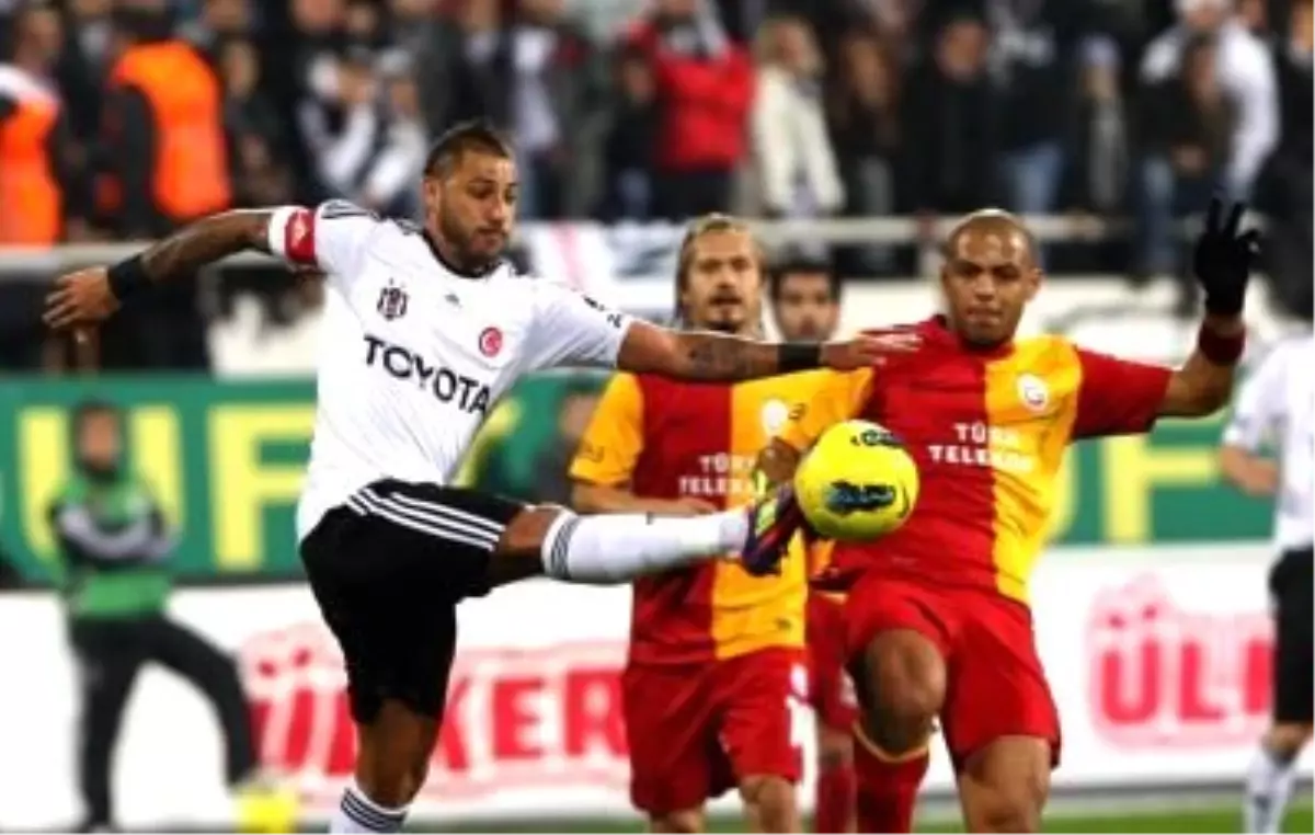 Beşiktaş: 0 - Galatasaray: 0