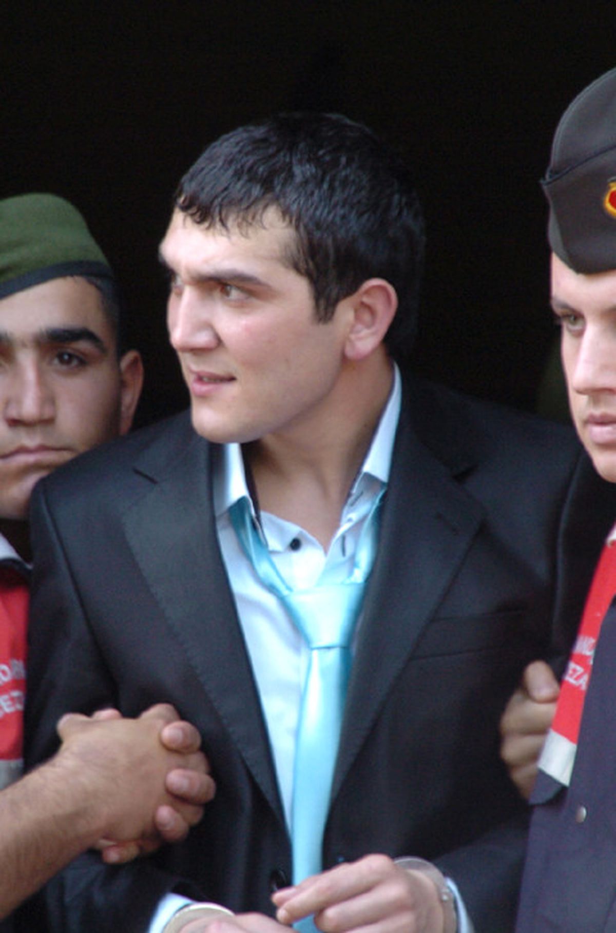 İyi Halden İndirim Yapıldı, Duruşmada Olay Çıkardı