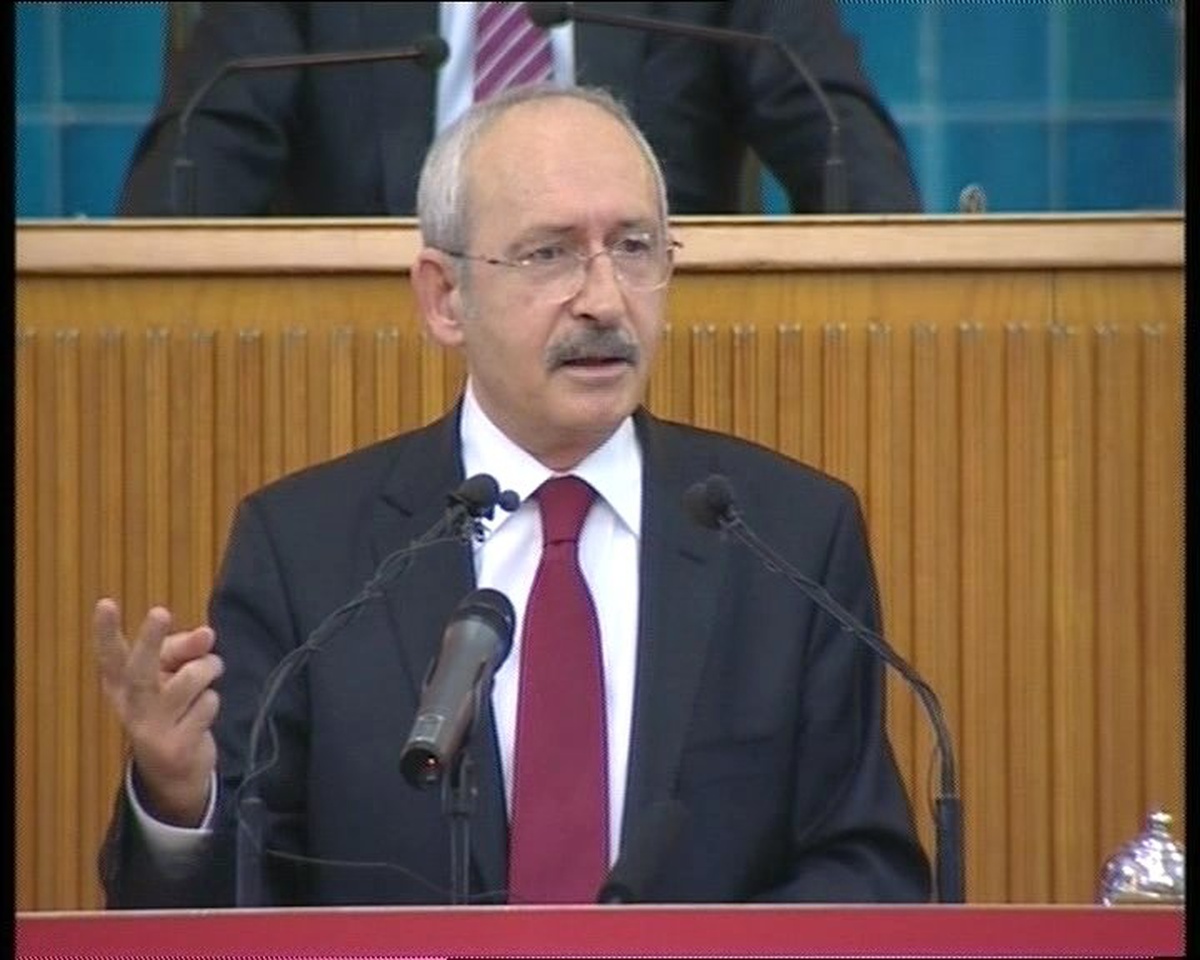 Kılıçdaroğlu: Garibanın Çocuğu Askere, Varlıklının Çocuğuna 30 Bin Liraya Tezkere