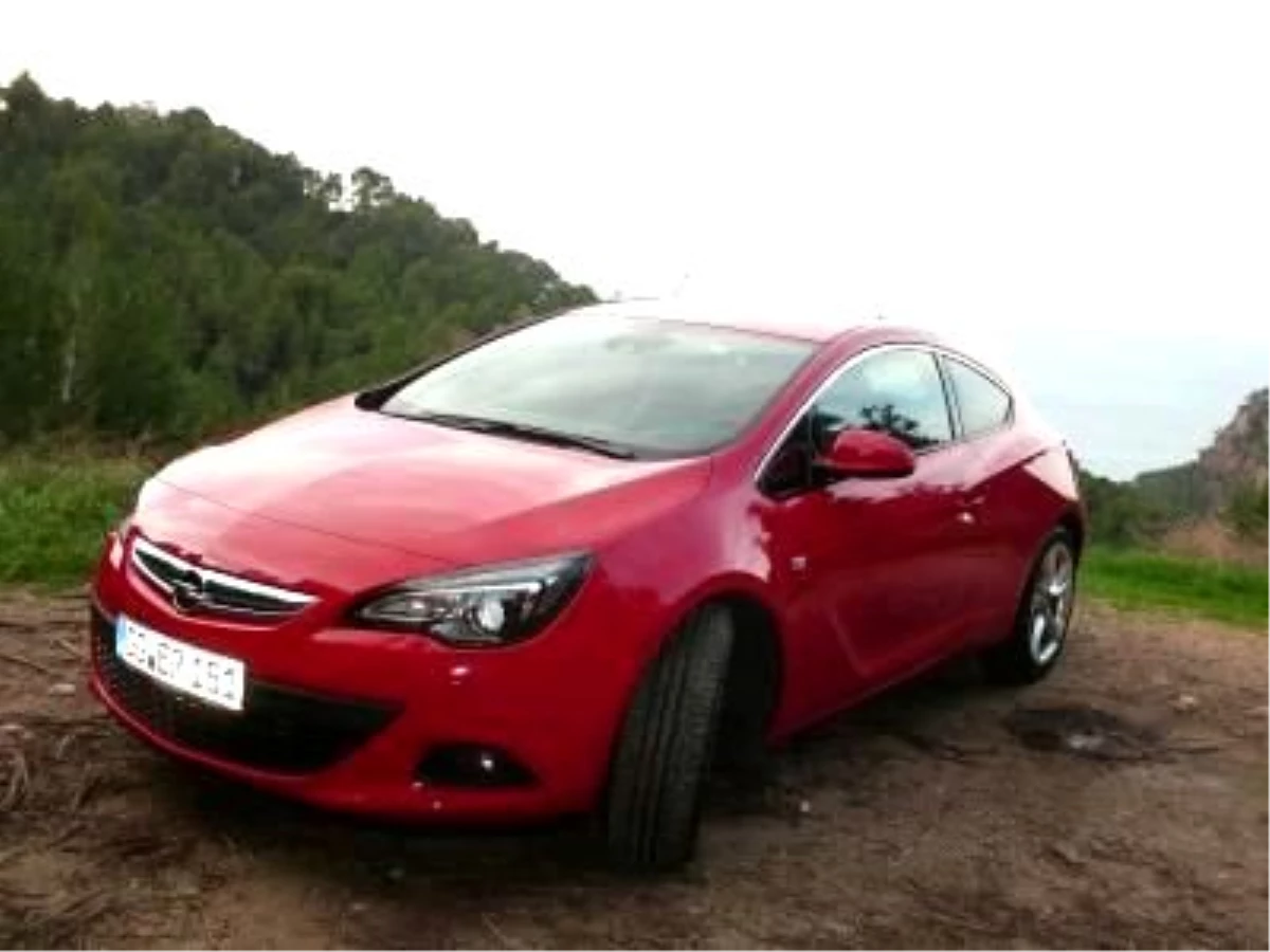 Opel Astra Gtc Ocak Ayında Türkiye\'de!