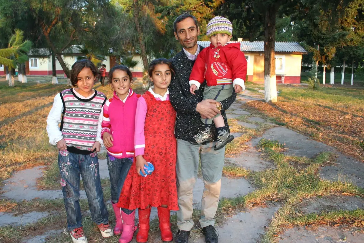 Vanlı Depremzedeler Erdemli'de