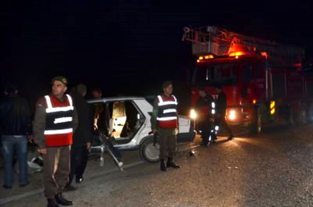 İmamoğlu'nda Kaza: 1 Ölü, 3 Yaralı