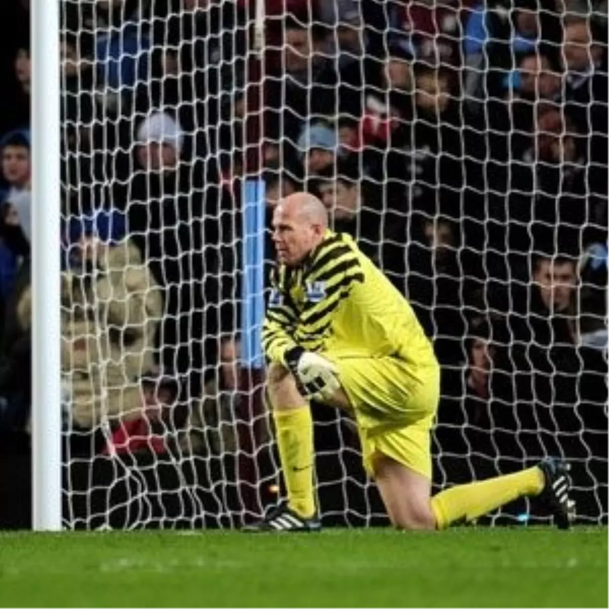 40 Yaşındaki Kaleci Friedel Sözleşmesini Uzatmak İstiyor