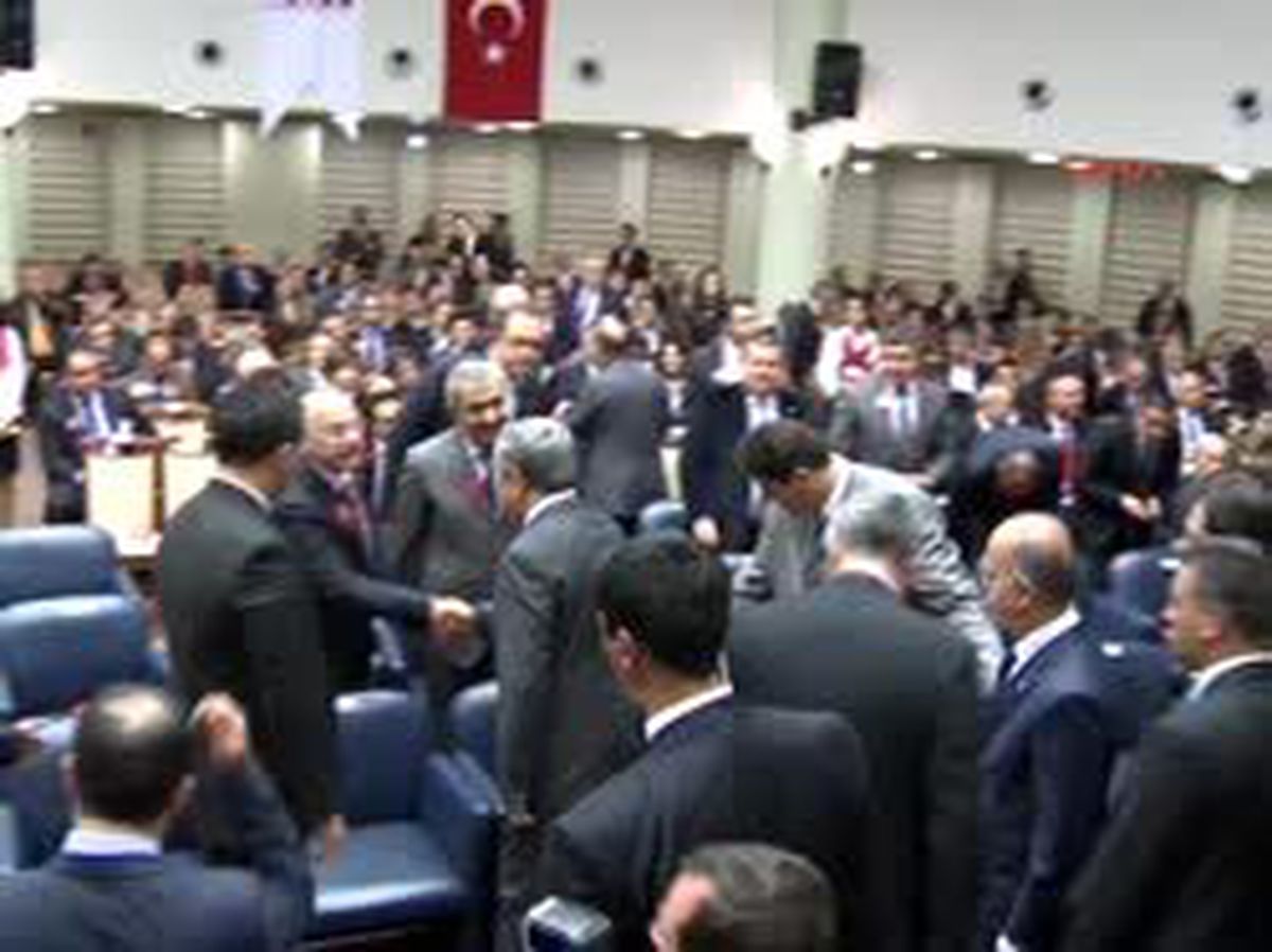 Arınç, İşadamlarına Ödüllerini Verdi