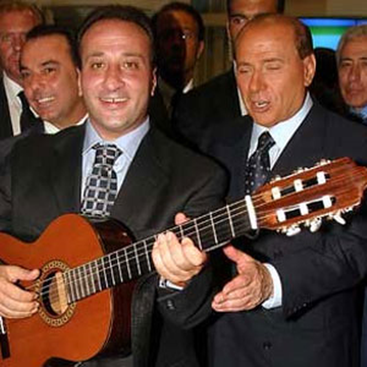 Berlusconi'nin Aşk Şarkıları Albümü Satmadı