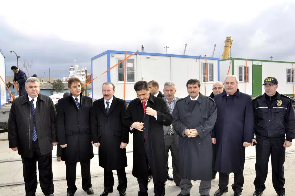 Kocaeli\'den Van\'a 1200 Konteyner Ev