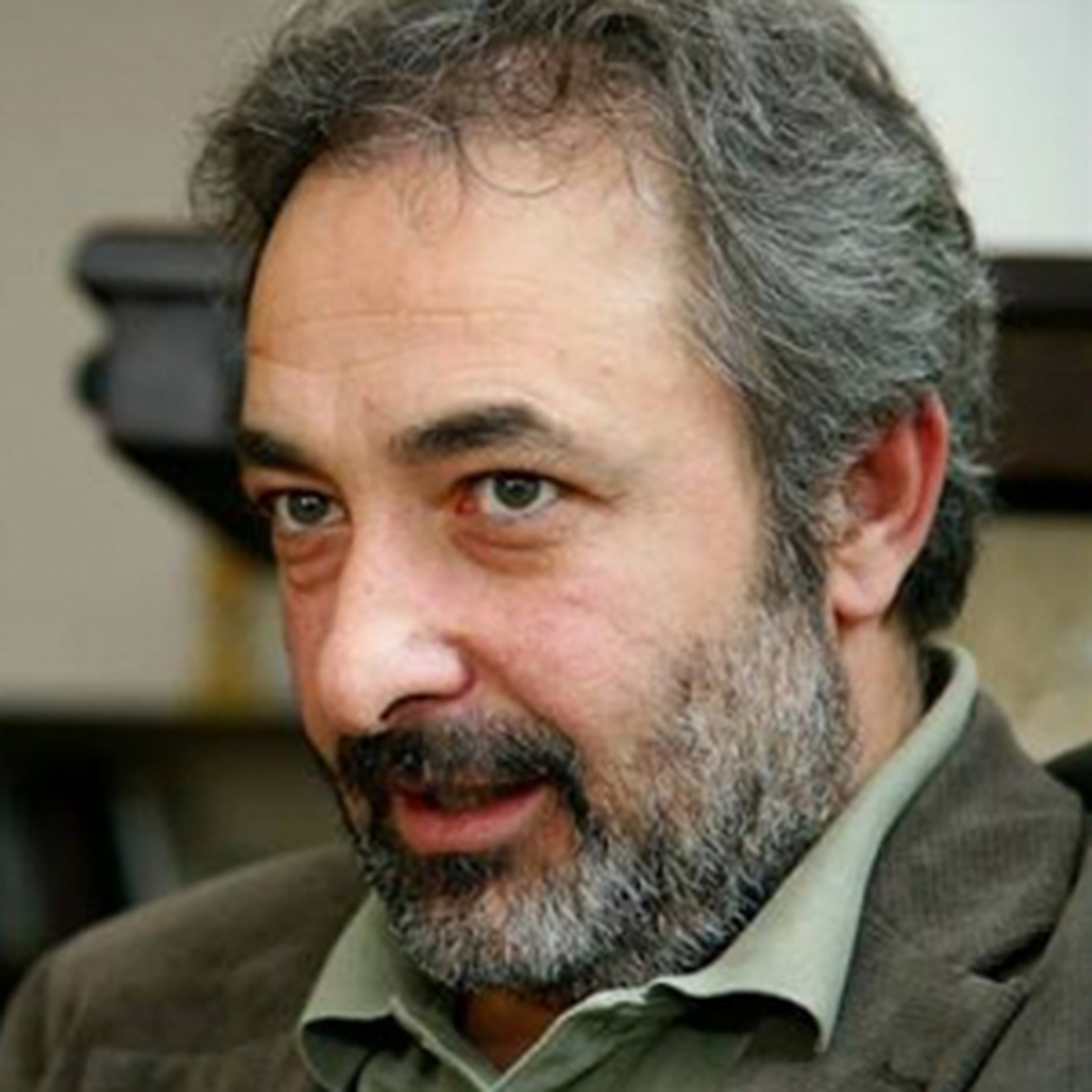 Mehmet Aslantuğ Ekranlara Dönüyor