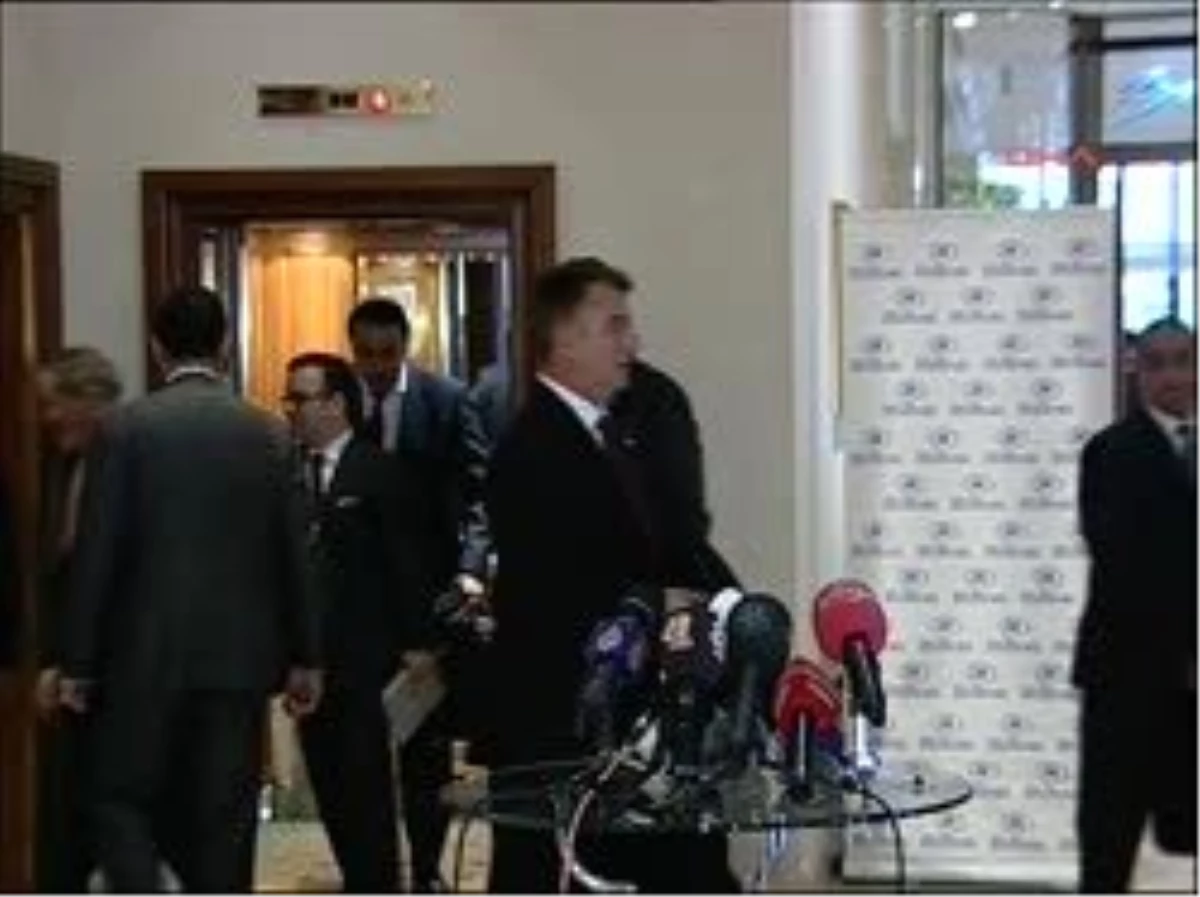 Davutoğlu, Ürdün Dışişleri Bakanı ile Görüştü