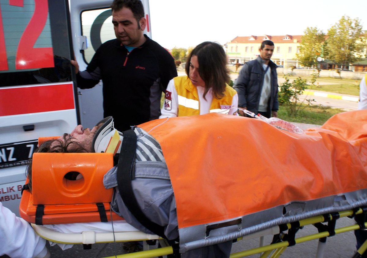 Fethiye'de Yamaç Paraşütü Kazası: 2 Yaralı