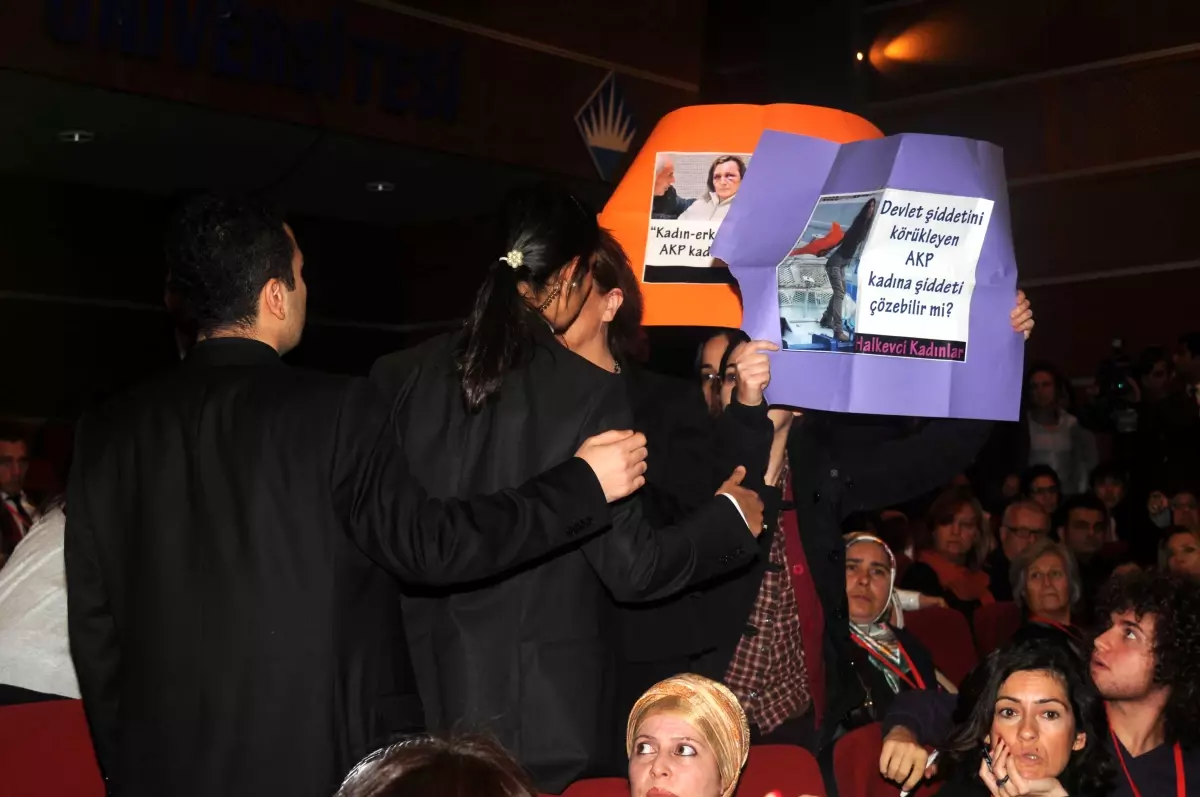 Kadın Şiddetine Karşı "Aile İçi Şiddete Son-Gökyüzü Herkesindir" Konferansı