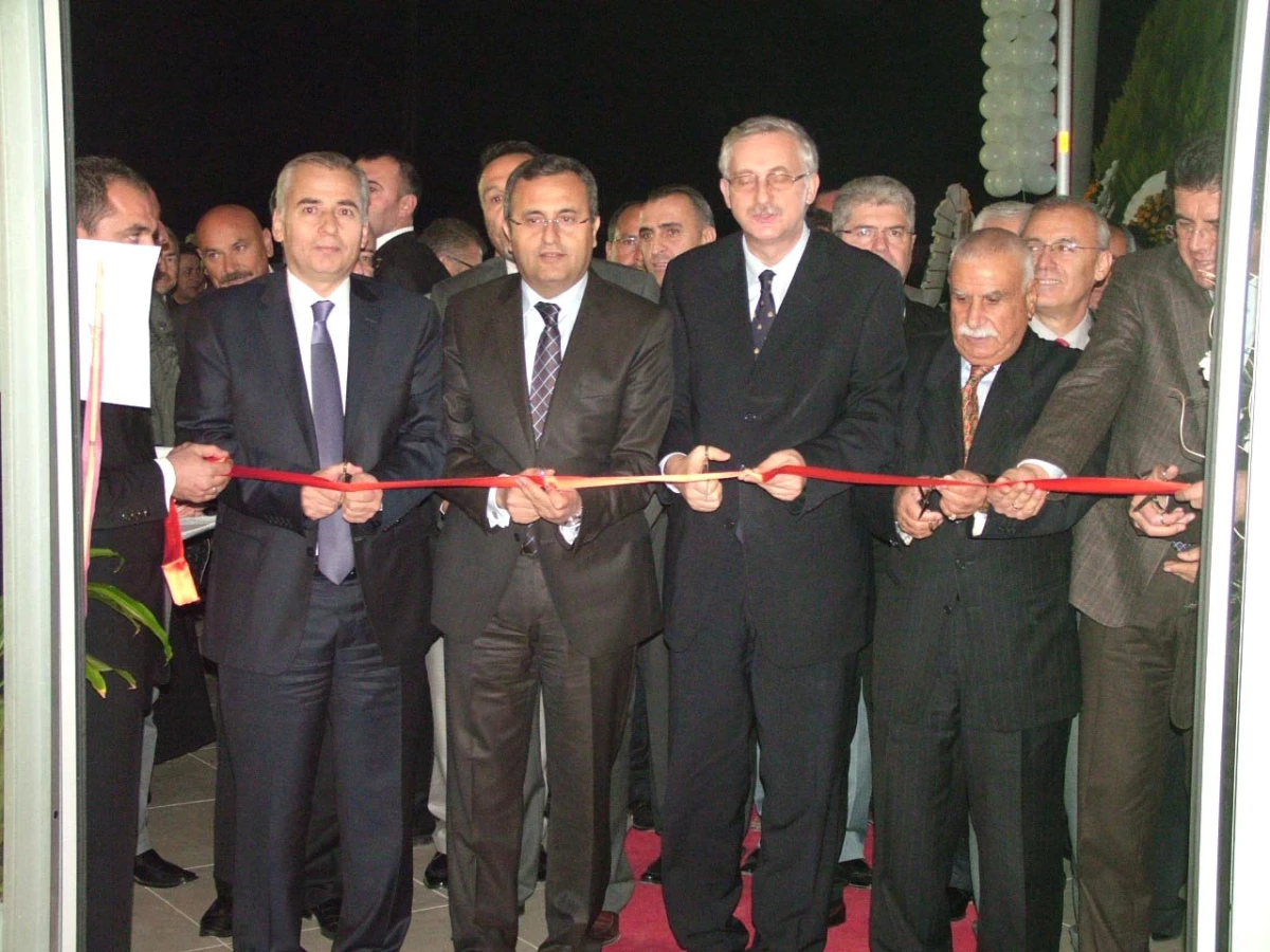 Tripolis Otel Açıldı