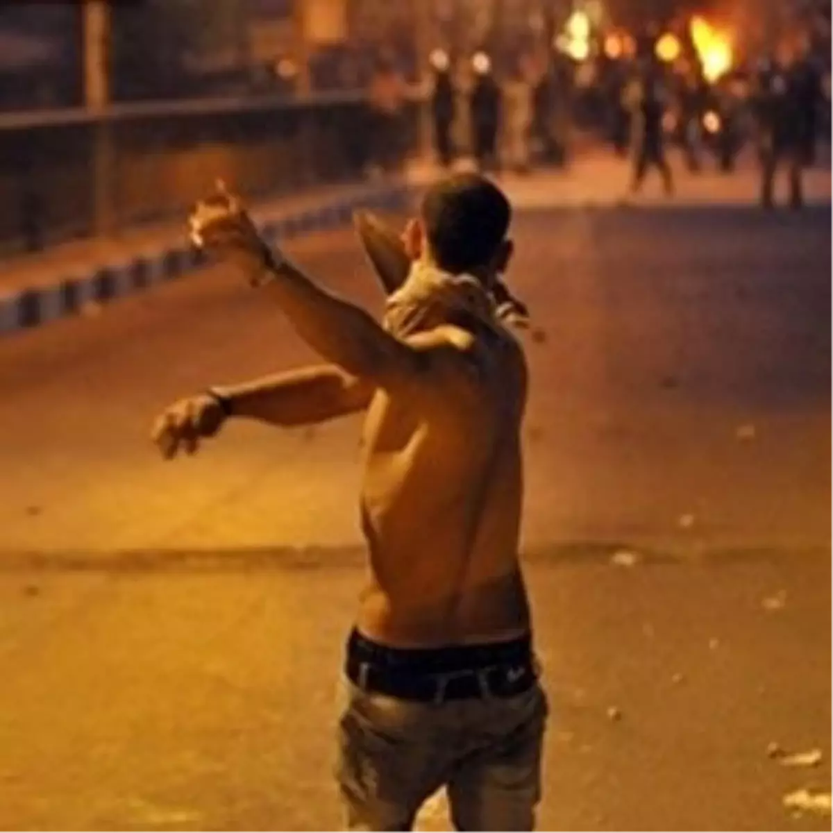 AB'den Mısır'da Şiddetin Sona Ermesi Çağrısı