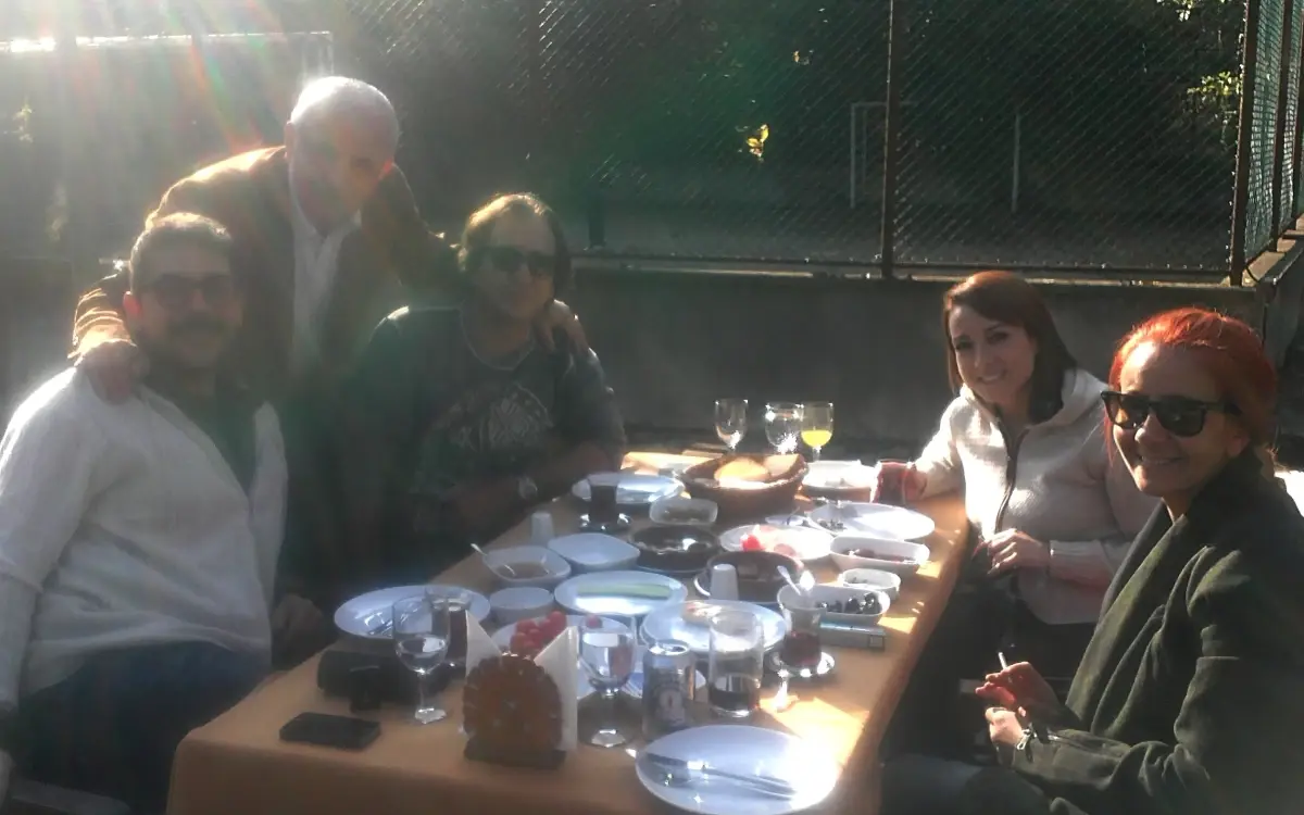 Arka Sokaklar'ın Hüsnü'sü Sapanca'da Stres Attı