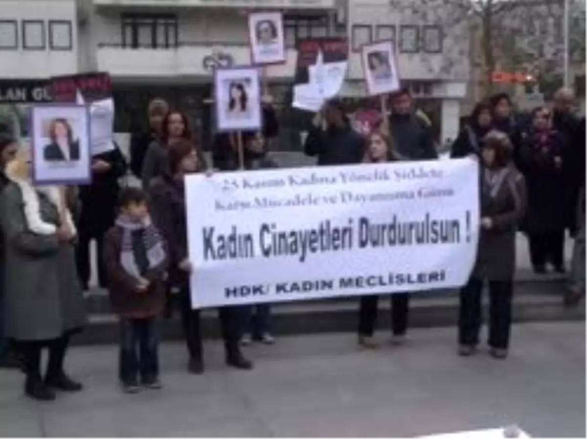 Çorlu\'da Kadına Yönelik Şiddet Kınandı