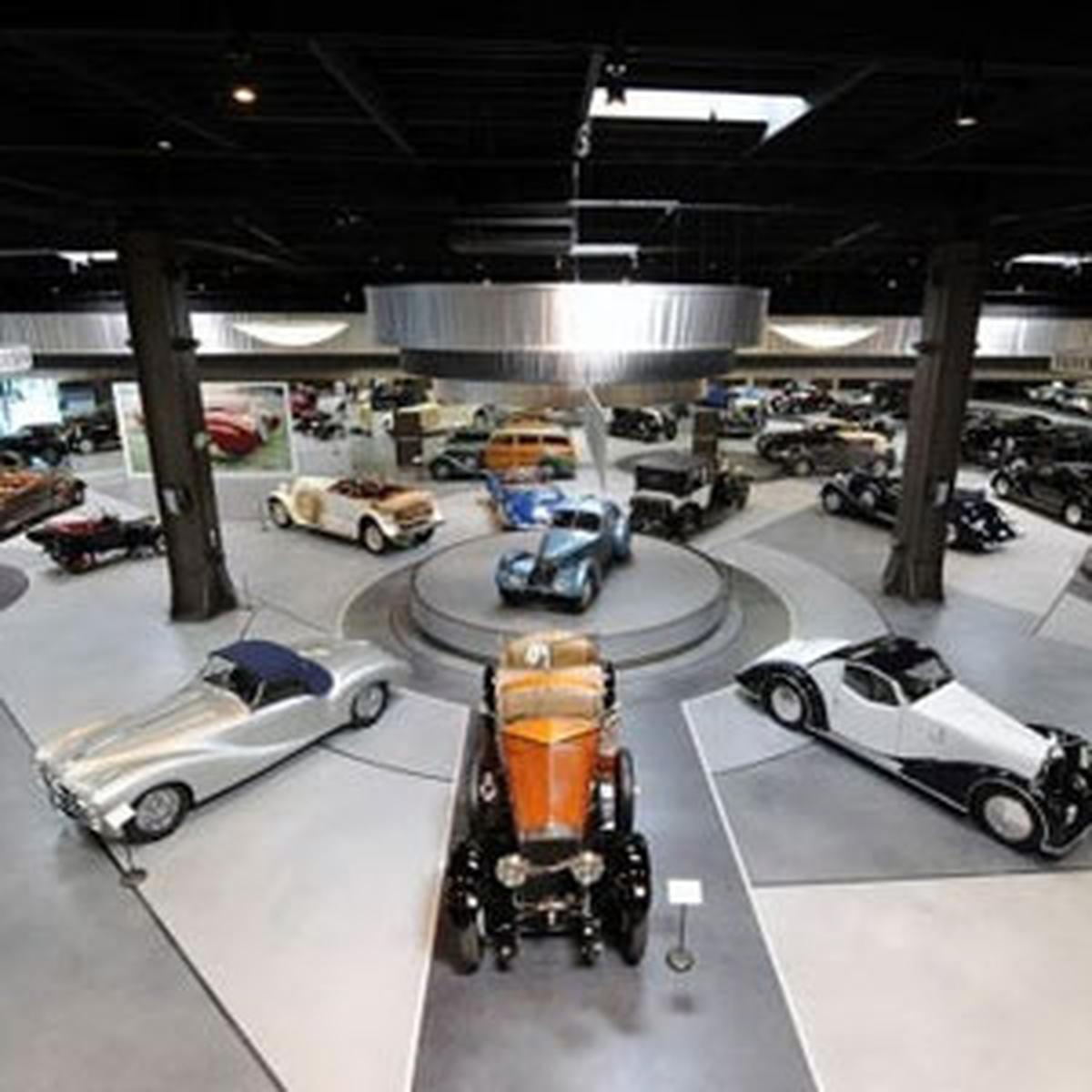 Dünyanın En Pahalı Otomobili!