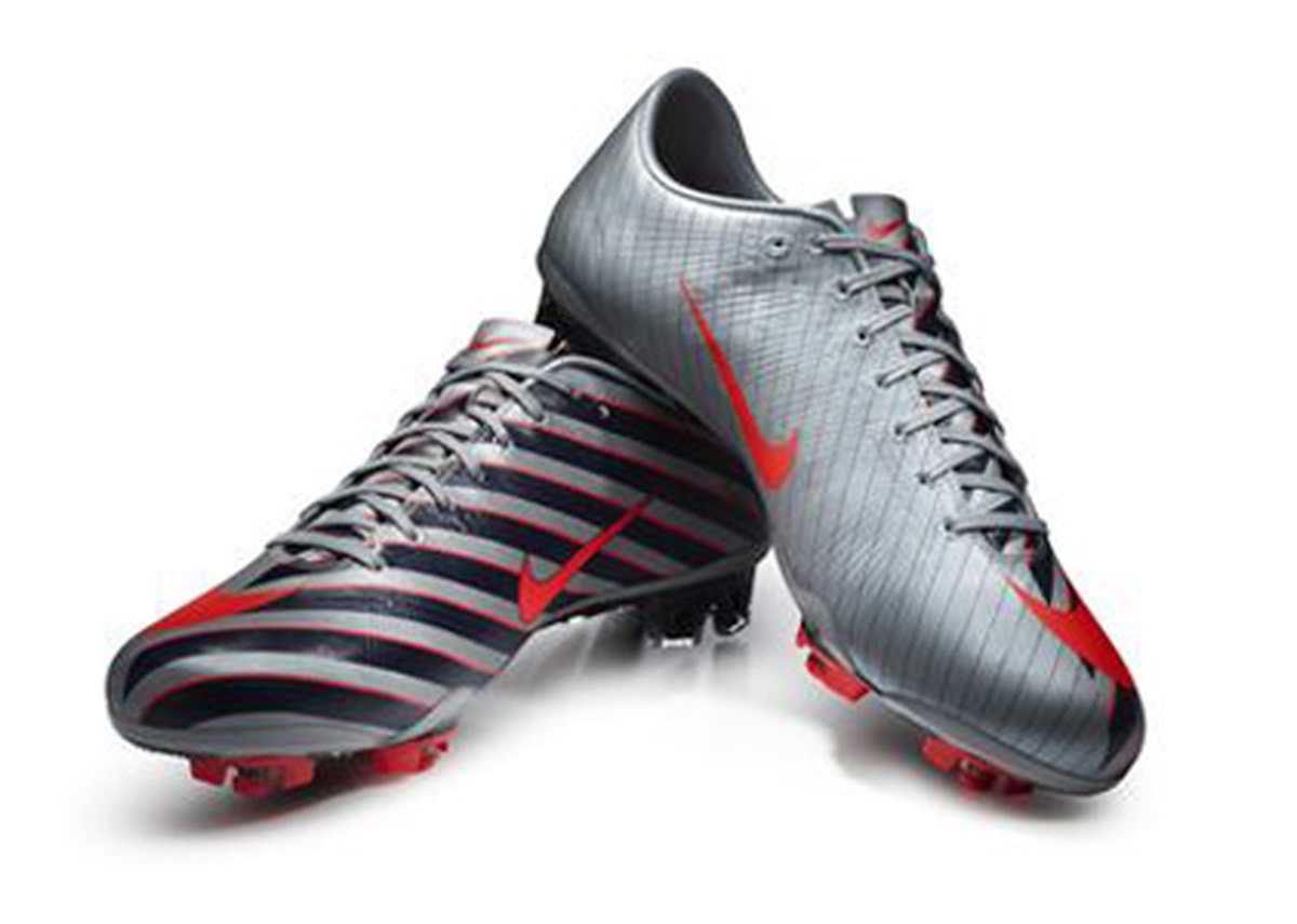 Nike'tan Cristiano Ronaldo'ya Özel Koleksiyon: CR7