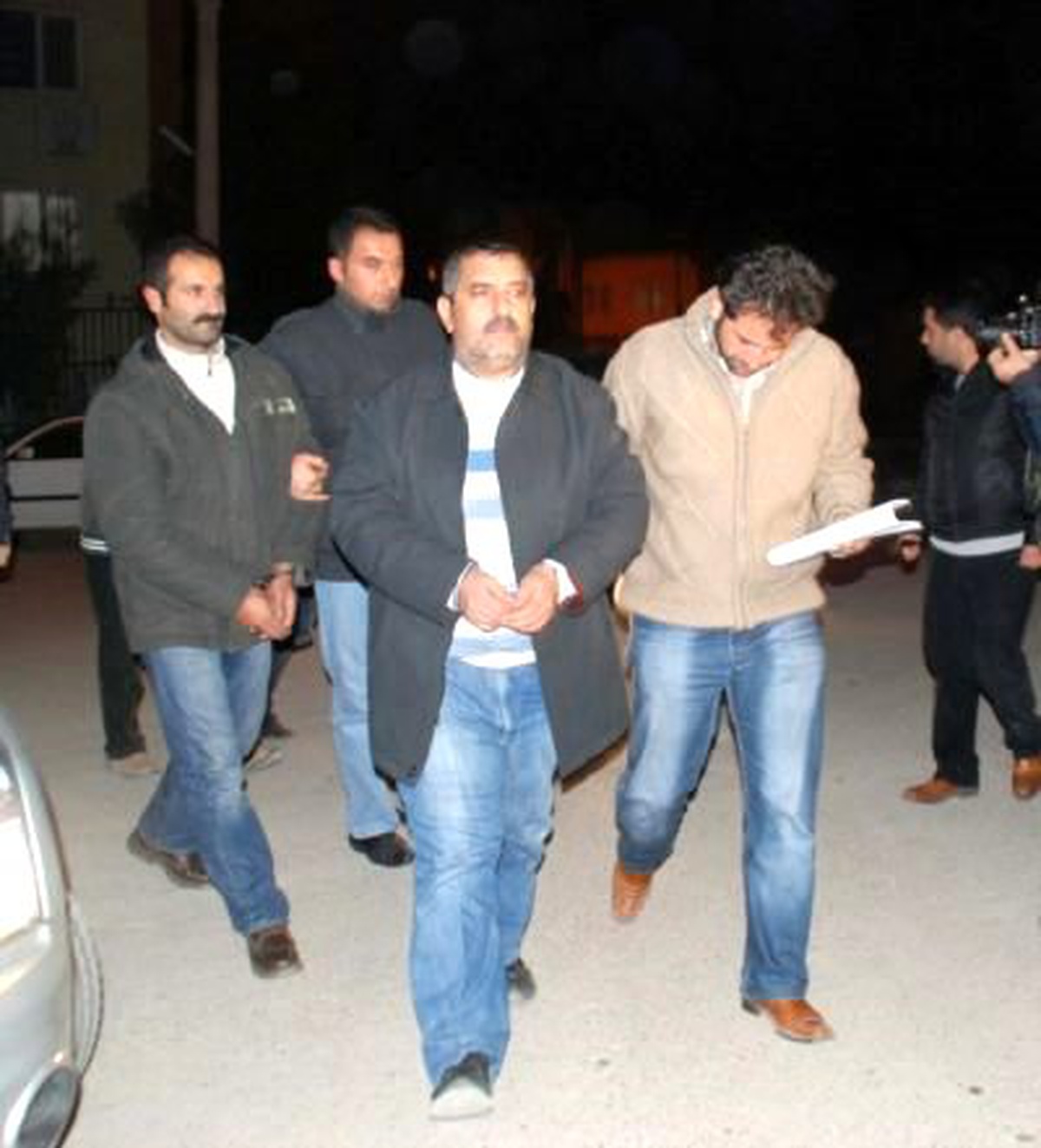 Öcalan'nın Doğum Günü Kutlamasına 3 Tutuklama