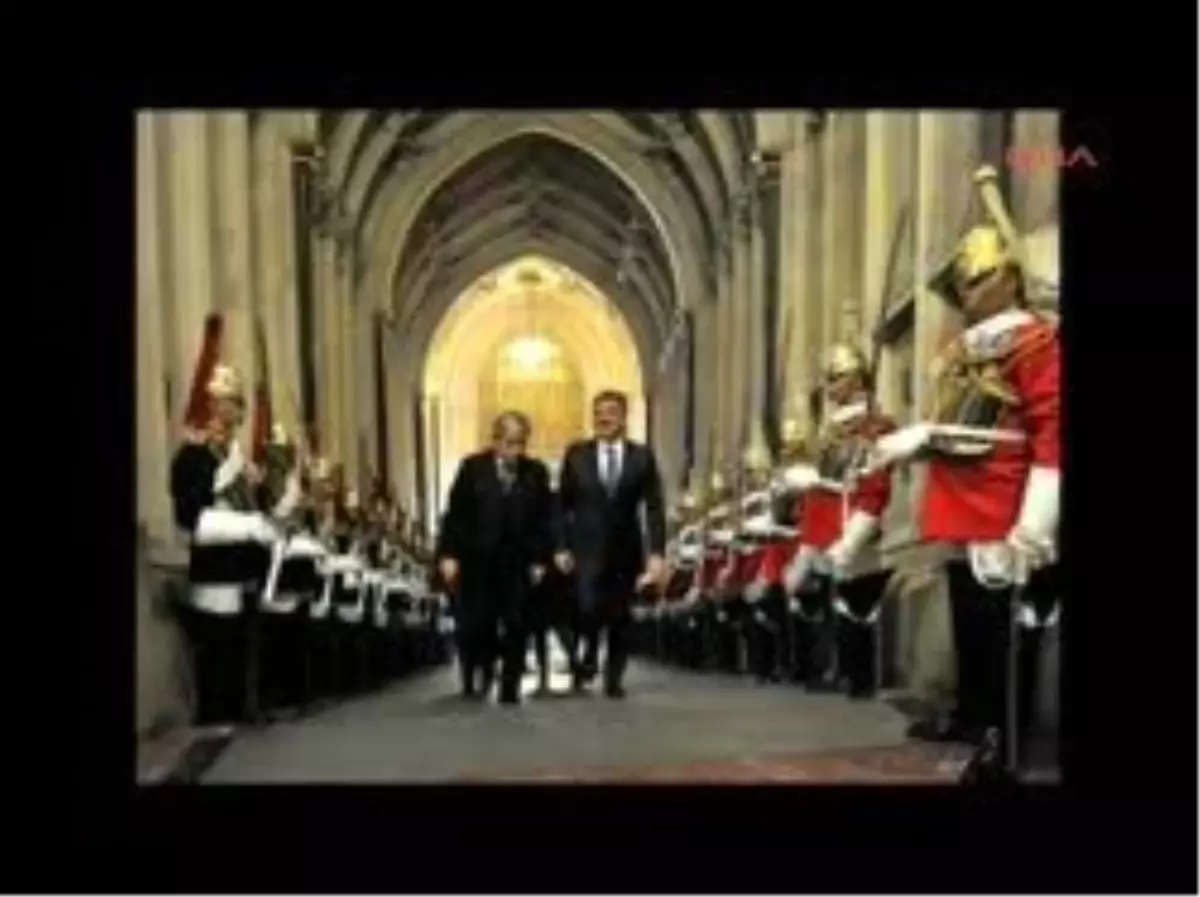 Cumhurbaşkanı Gül, 3 Günlük İngiltere Ziyaretinden Detayları Twitter\' da Paylaştı