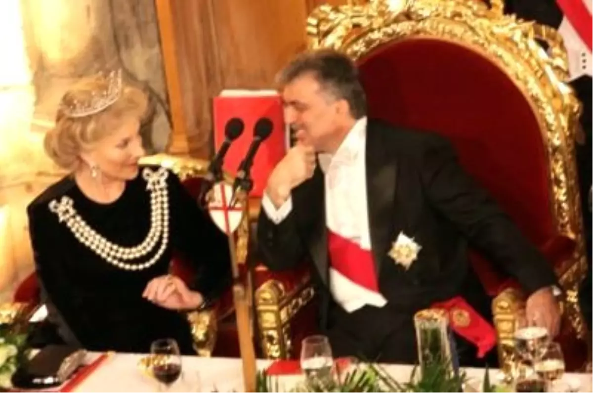 İngiltere Ziyaretini Twitter\'da Paylaştı