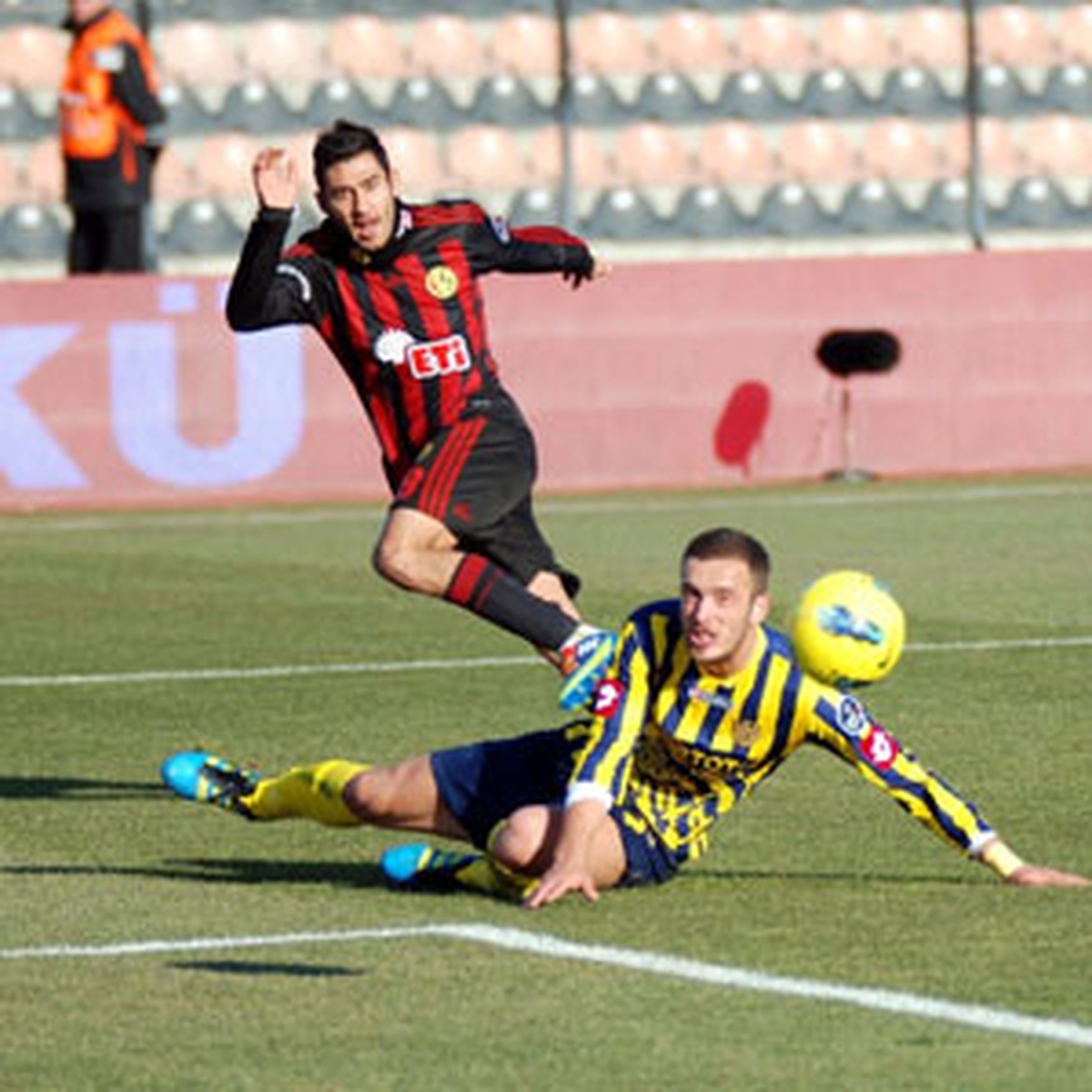 Sevinen Taraf Eskişehirspor Oldu