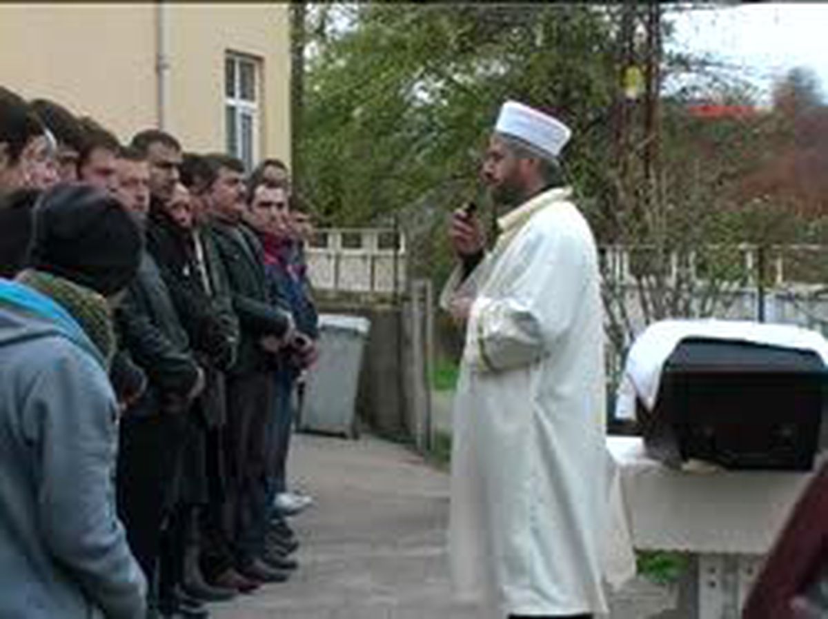 Tinerle Sobayı Yakarken Yanarak Ölen Genç, Toprağa Verildi