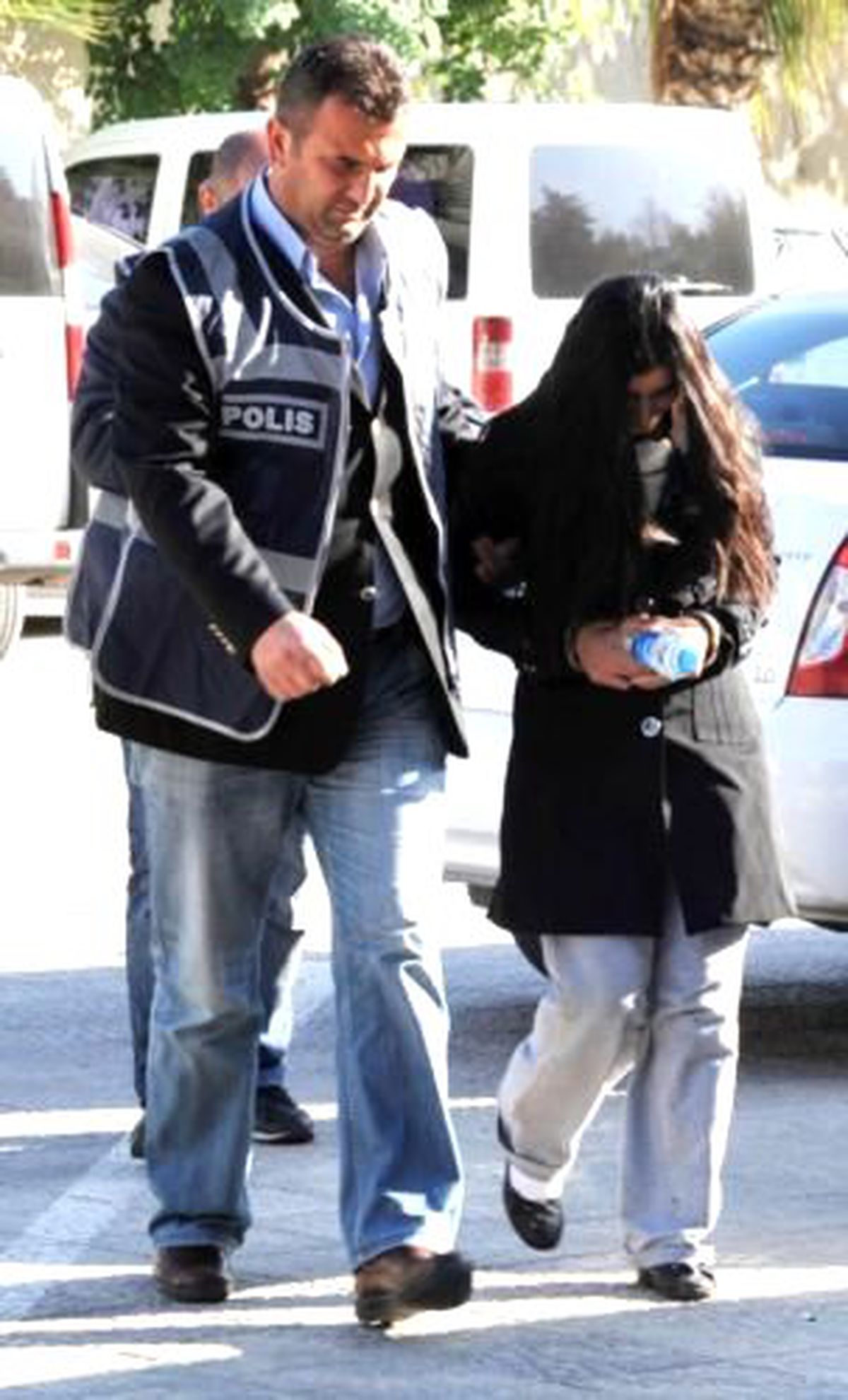 6 Aylık Gelin Kayınvalidesini Öldürdü (3)