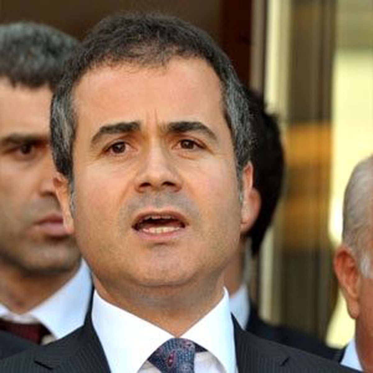 'Cumhuriyet'in Yargıçlarına Güvenmeliyiz'