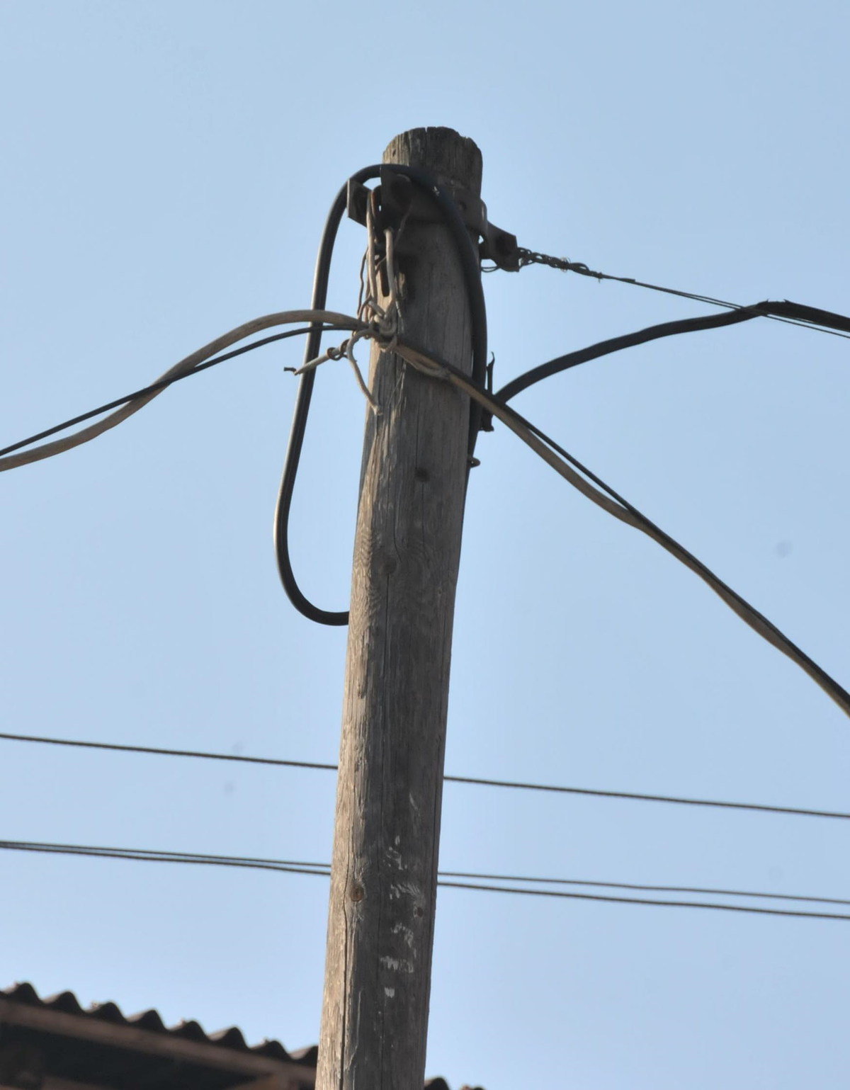 Kanca Atma Yöntemiyle Kaçak Elektrik Kullanmışlar